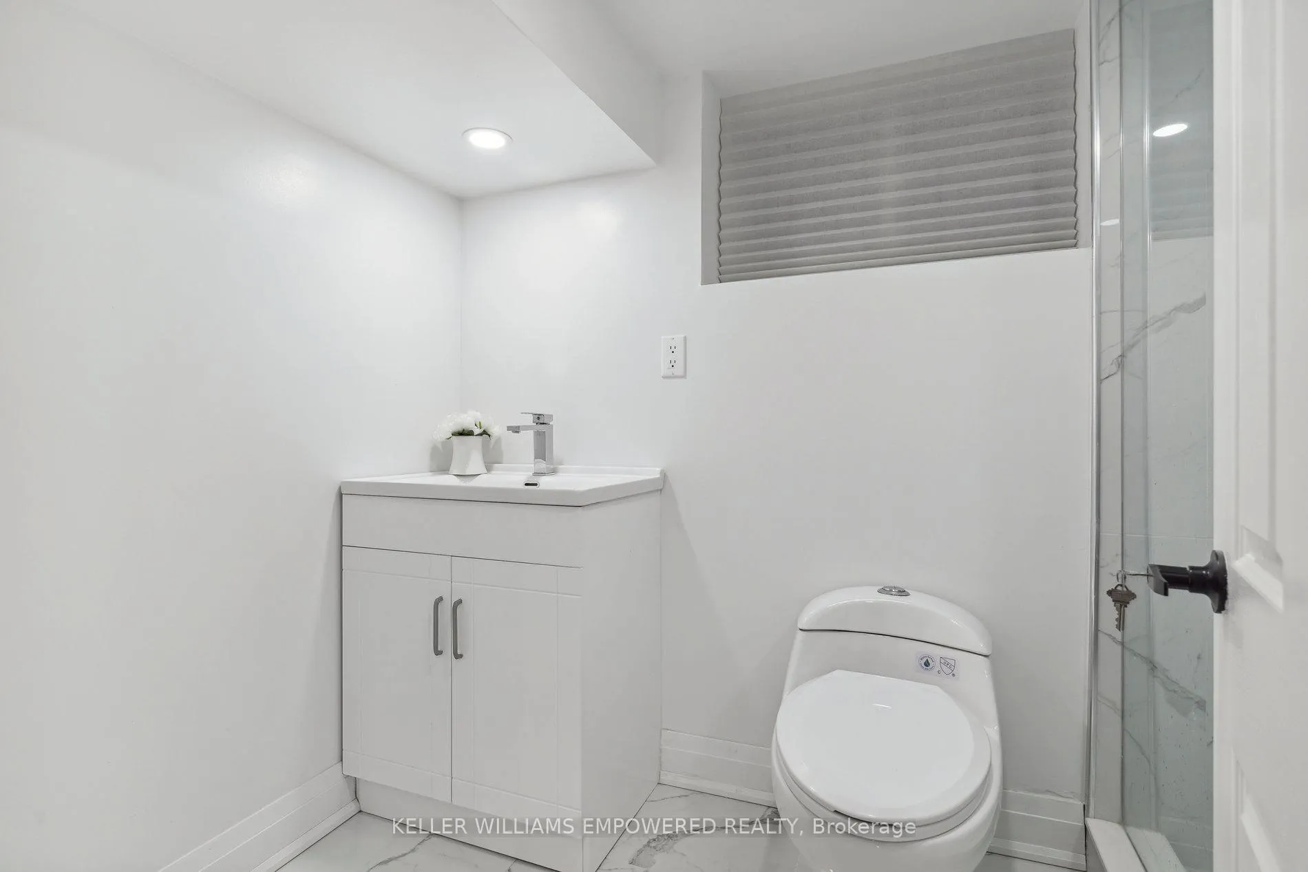 Photo 31 of 352 Millwood Road, Toronto, Mount Pleasant East — HOMEH