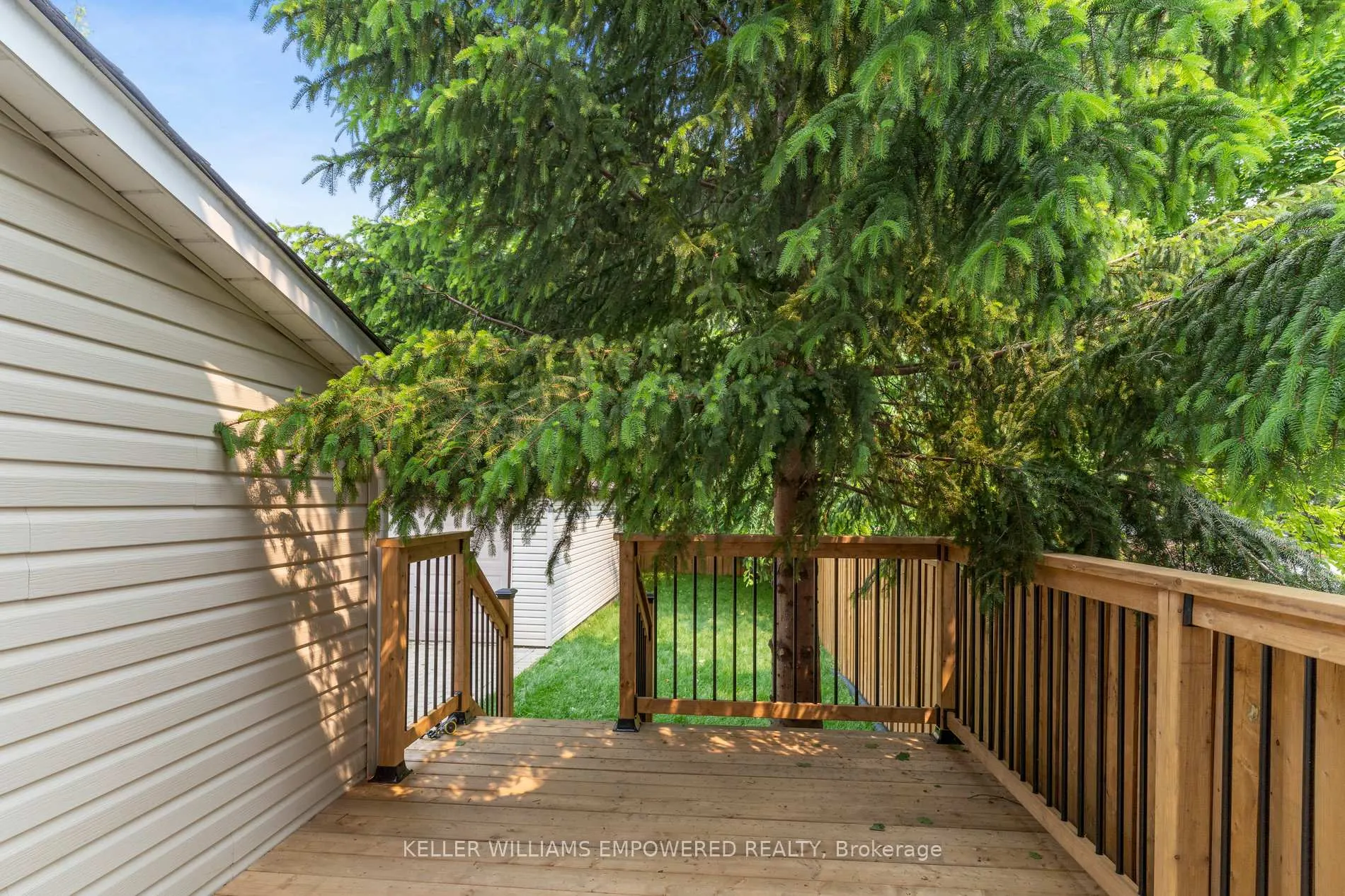 Photo 34 of 352 Millwood Road, Toronto, Mount Pleasant East — HOMEH