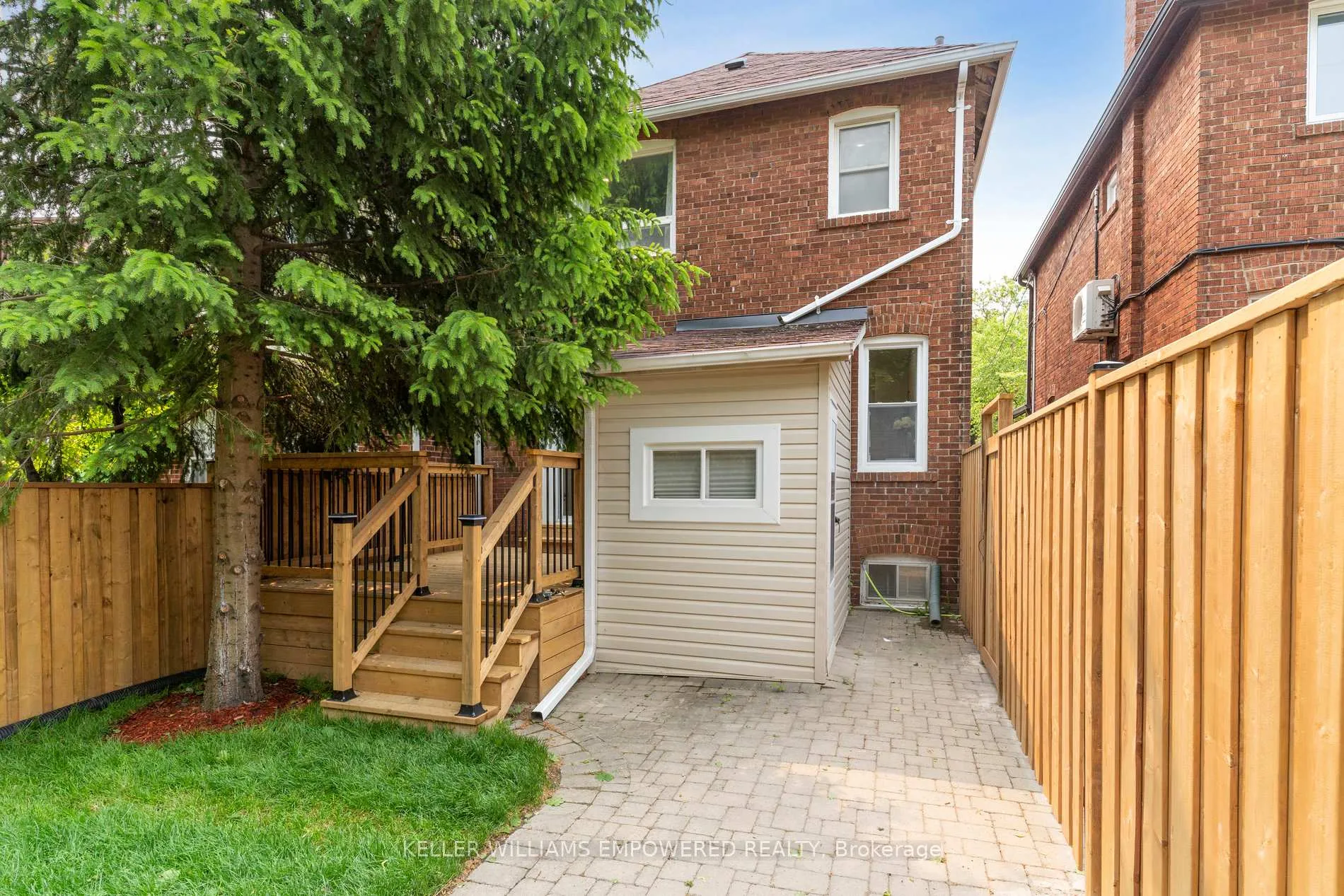 Photo 36 of 352 Millwood Road, Toronto, Mount Pleasant East — HOMEH