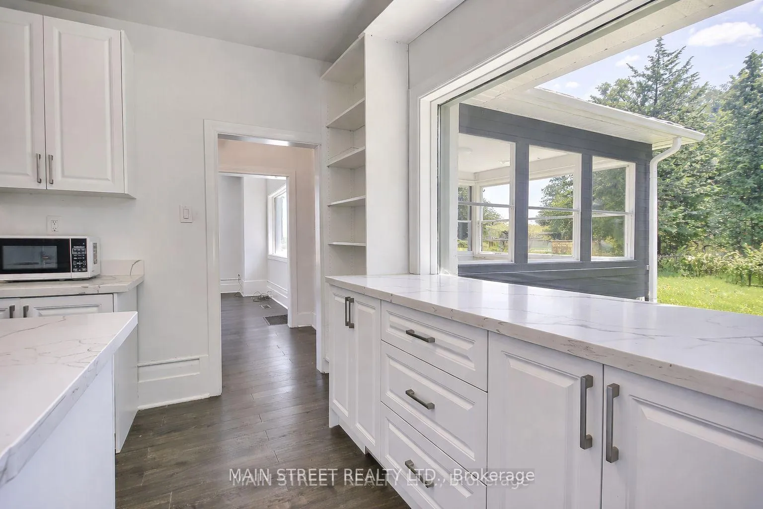 Photo 7 of 1579 Gilford Road, Innisfil, Gilford — HOMEH