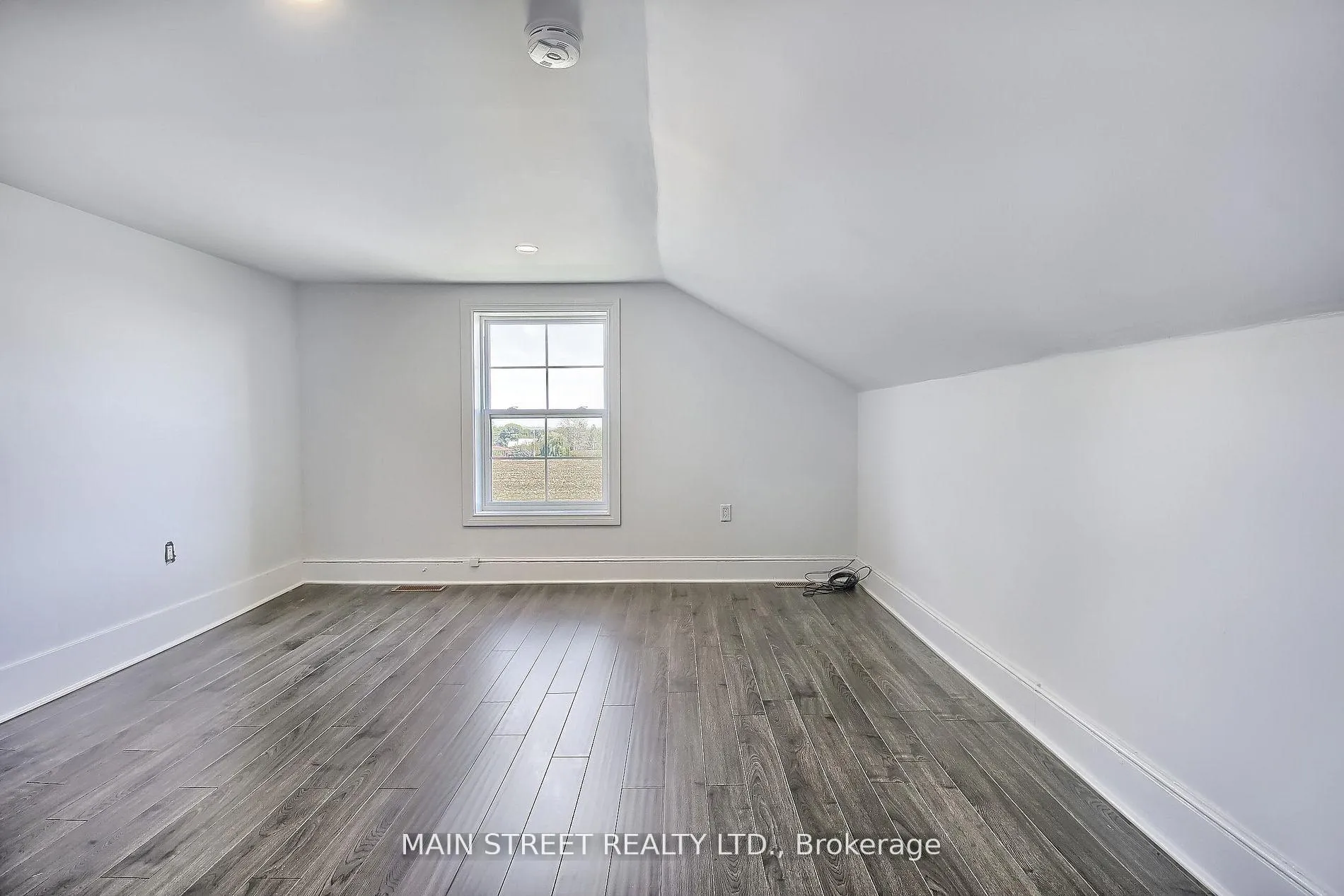 Photo 23 of 1579 Gilford Road, Innisfil, Gilford — HOMEH