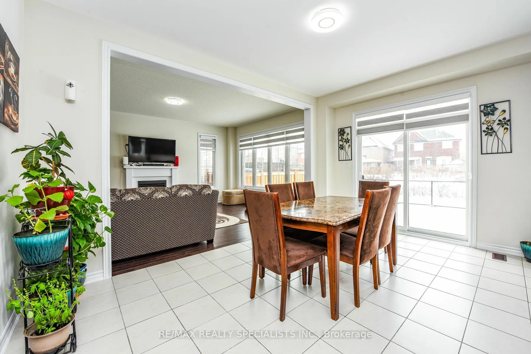 Photo 13 of 30 Portman Street, Caledon, Rural Caledon — HOMEH