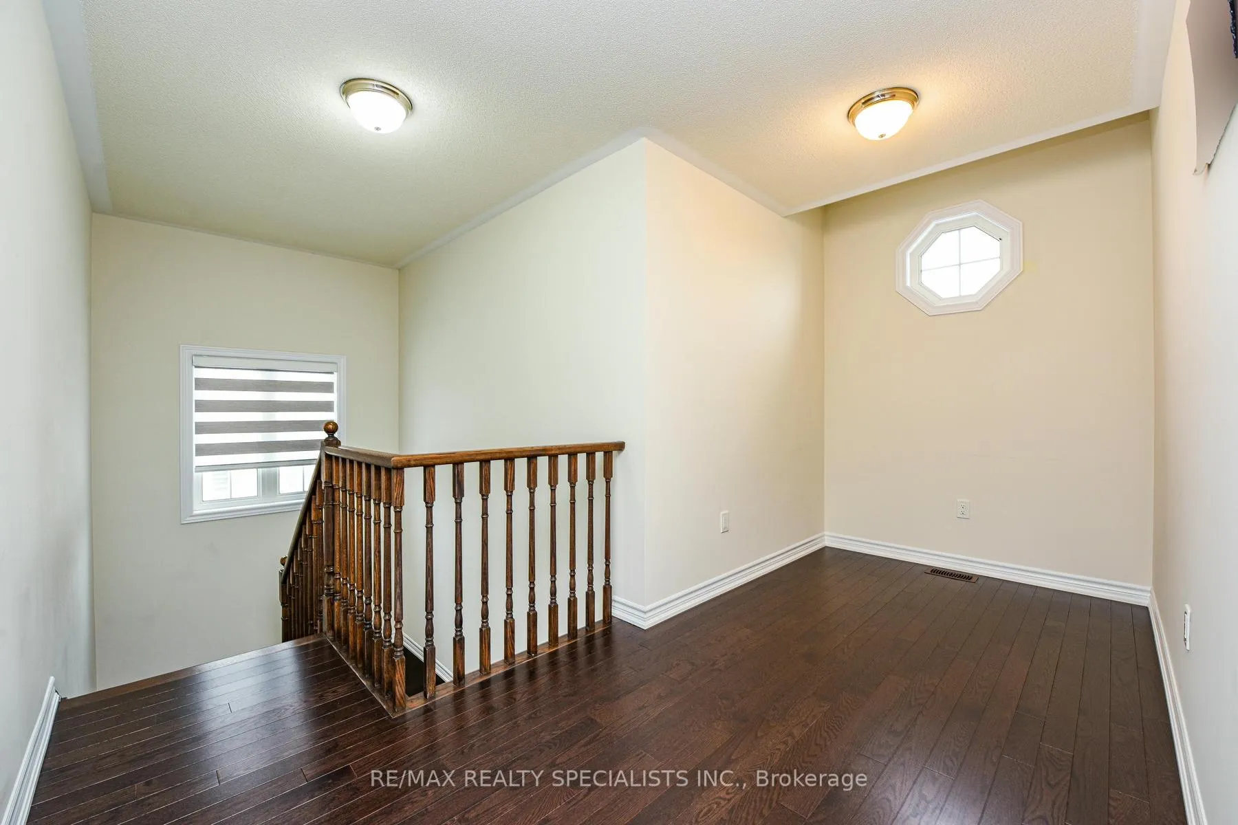 Photo 17 of 30 Portman Street, Caledon, Rural Caledon — HOMEH