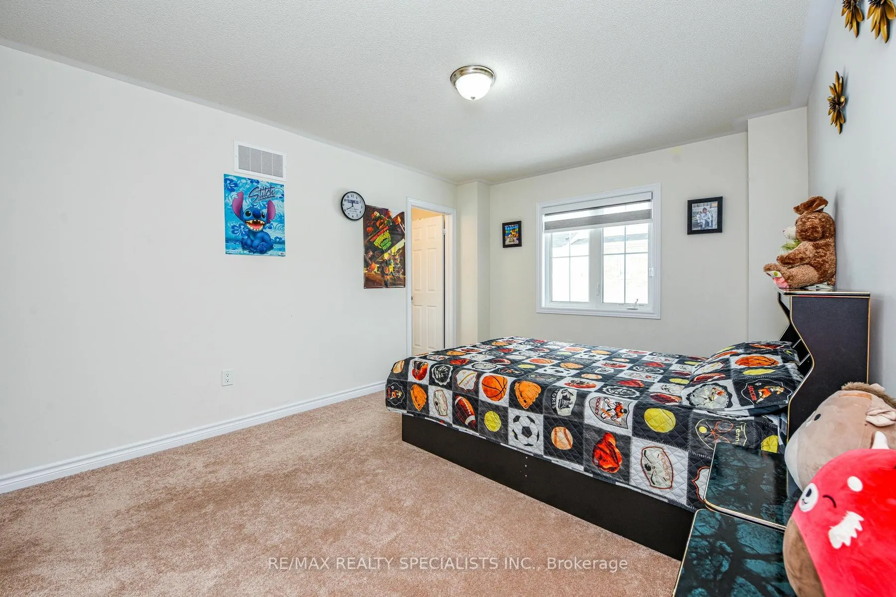Photo 27 of 30 Portman Street, Caledon, Rural Caledon — HOMEH