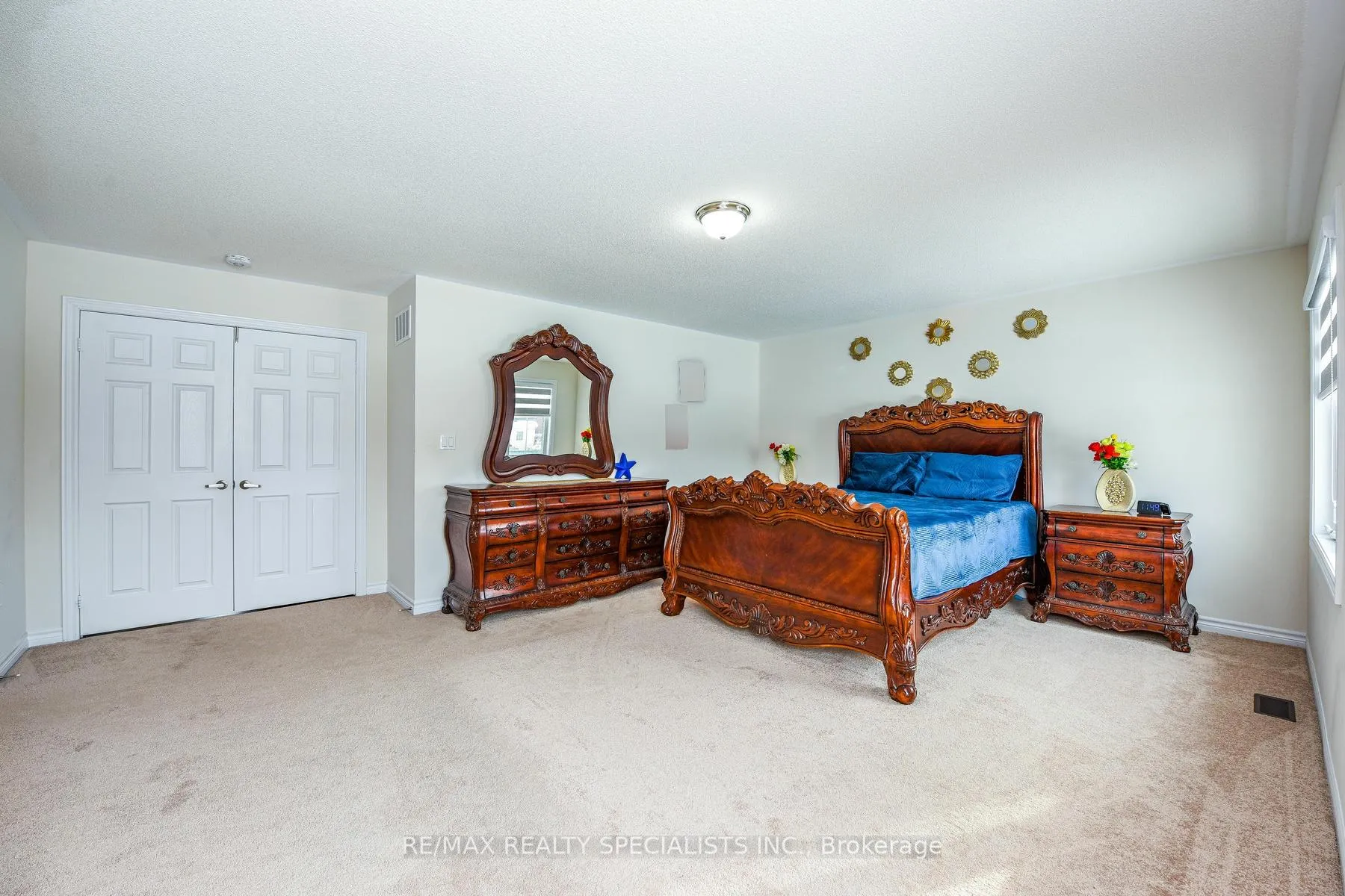 Photo 30 of 30 Portman Street, Caledon, Rural Caledon — HOMEH