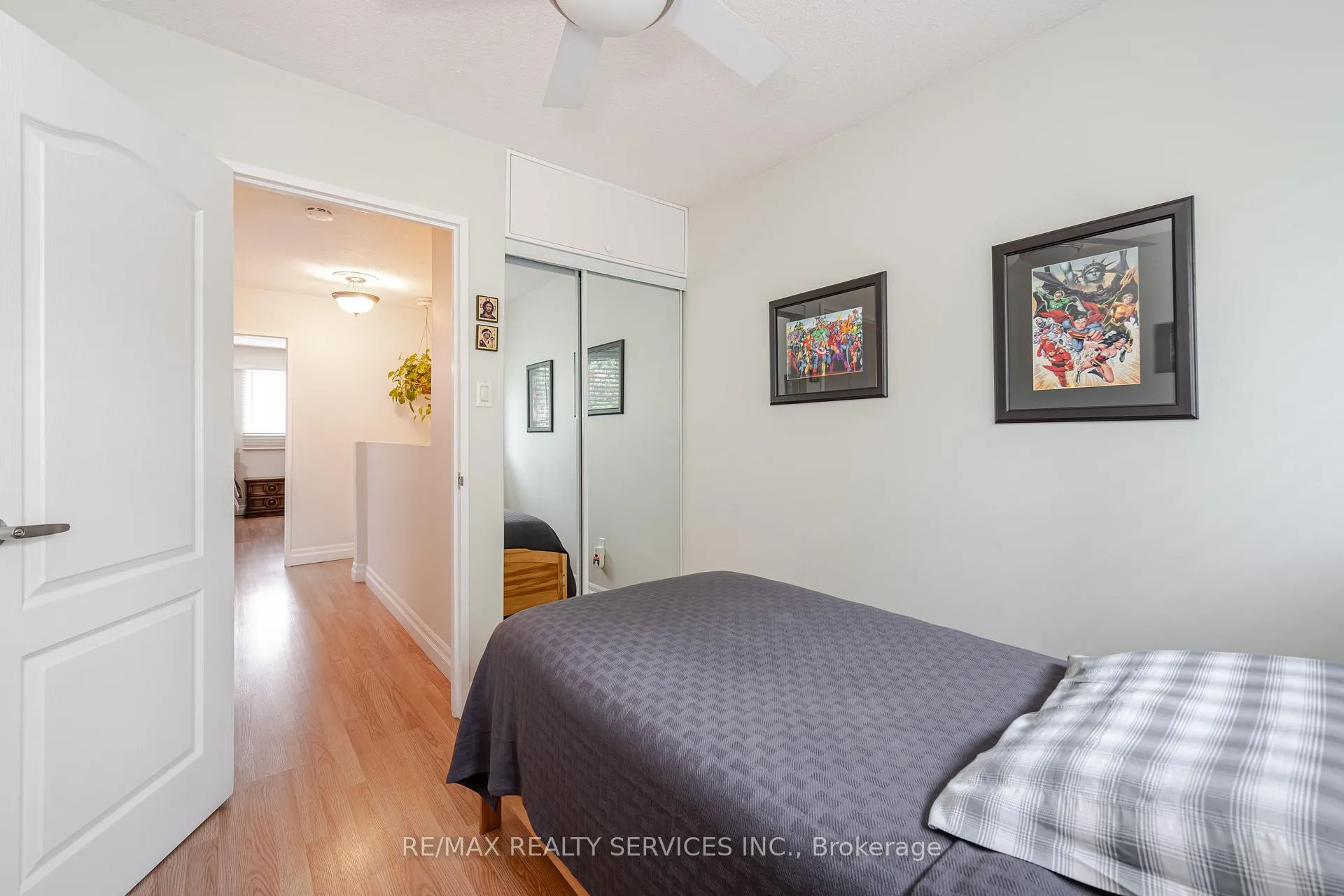 Photo 28 of 54 Tara Park Crescent, Brampton, Brampton North — HOMEH