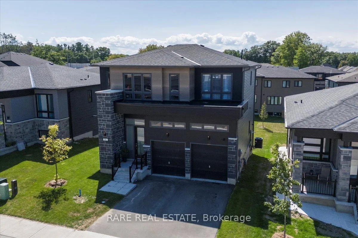 Photo 1 of 96 Berkely Street, Wasaga Beach — HOMEH