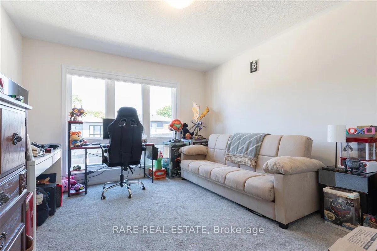Photo 12 of 96 Berkely Street, Wasaga Beach — HOMEH