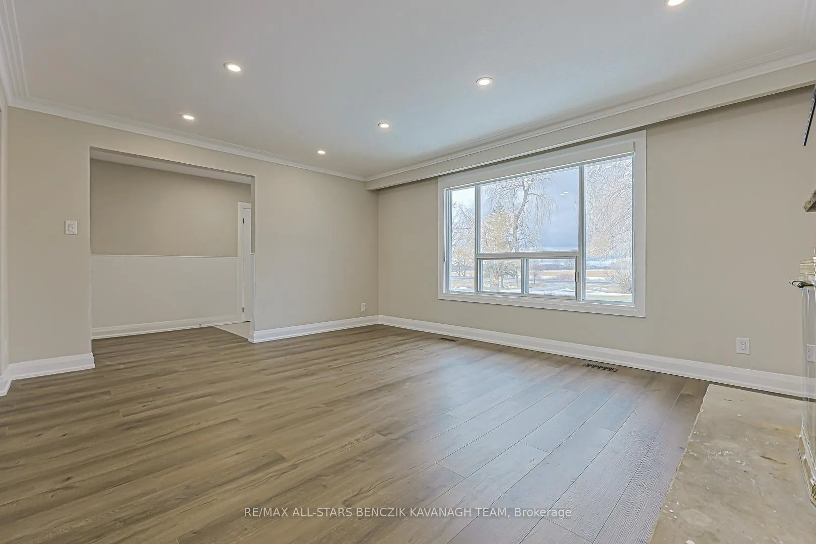 Photo 5 of 11369 Warden Avenue, Markham, Rural Markham — HOMEH