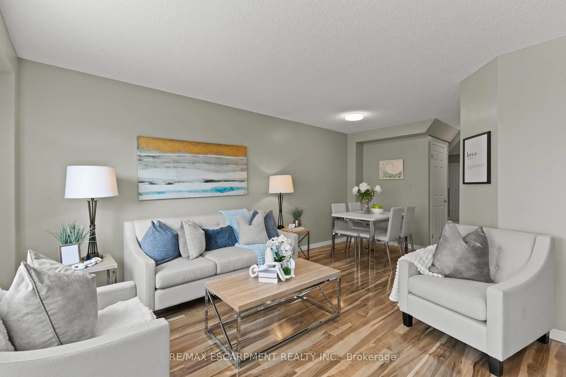 Photo 6 of Unit 2, 134 Terni Boulevard, Hamilton, Allison — HOMEH
