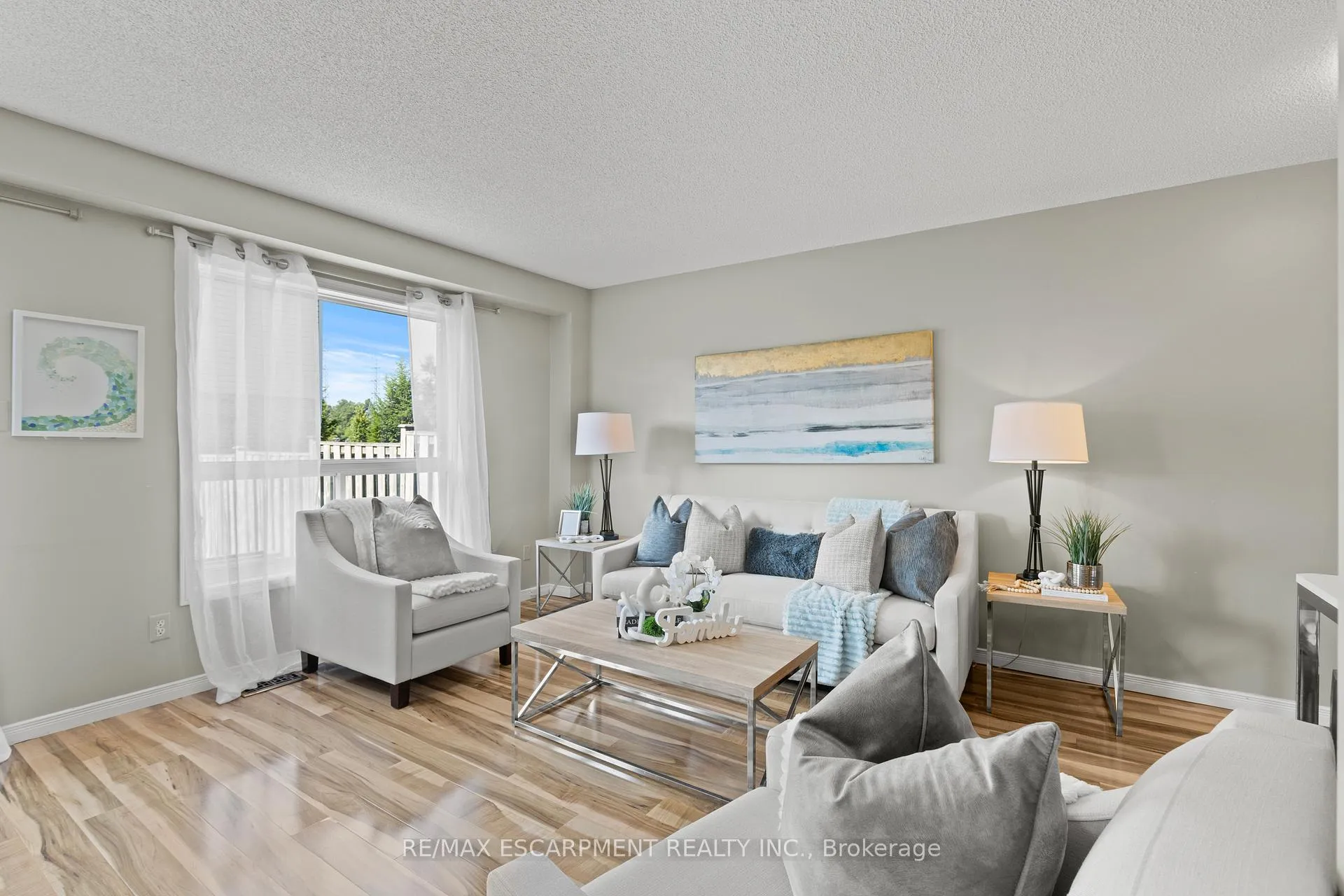 Photo 8 of Unit 2, 134 Terni Boulevard, Hamilton, Allison — HOMEH