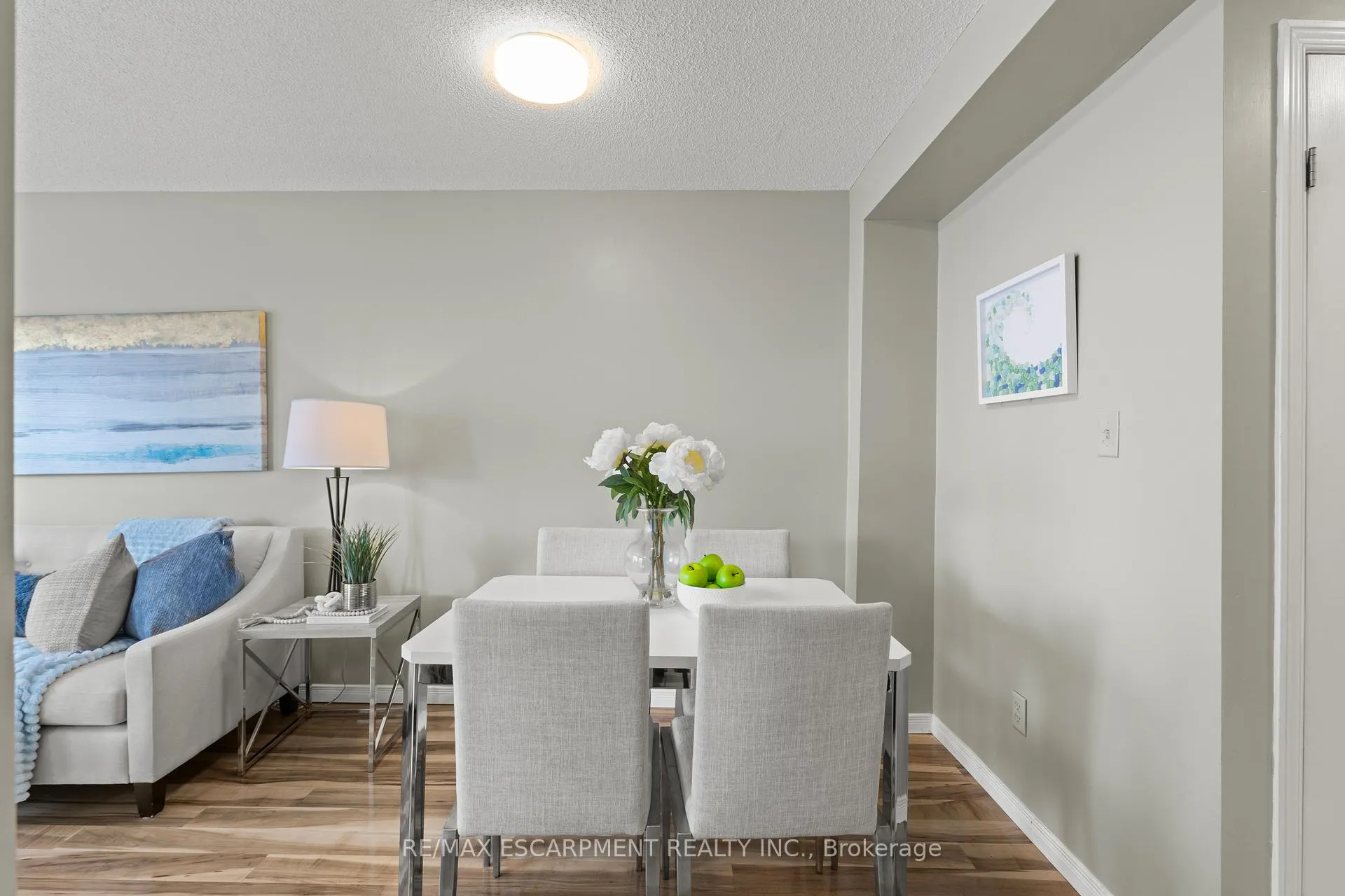 Photo 11 of Unit 2, 134 Terni Boulevard, Hamilton, Allison — HOMEH