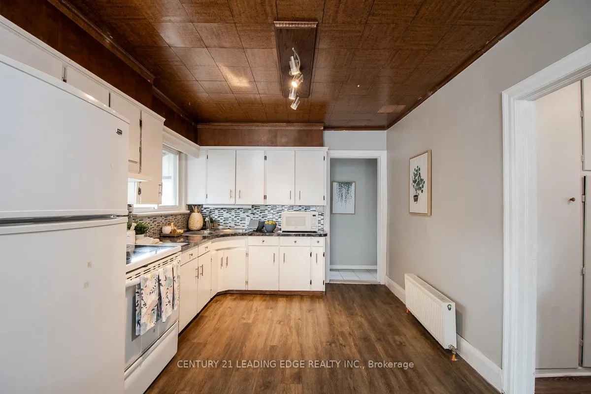 Photo 13 of 128 Summer Street, Oshawa, Central — HOMEH