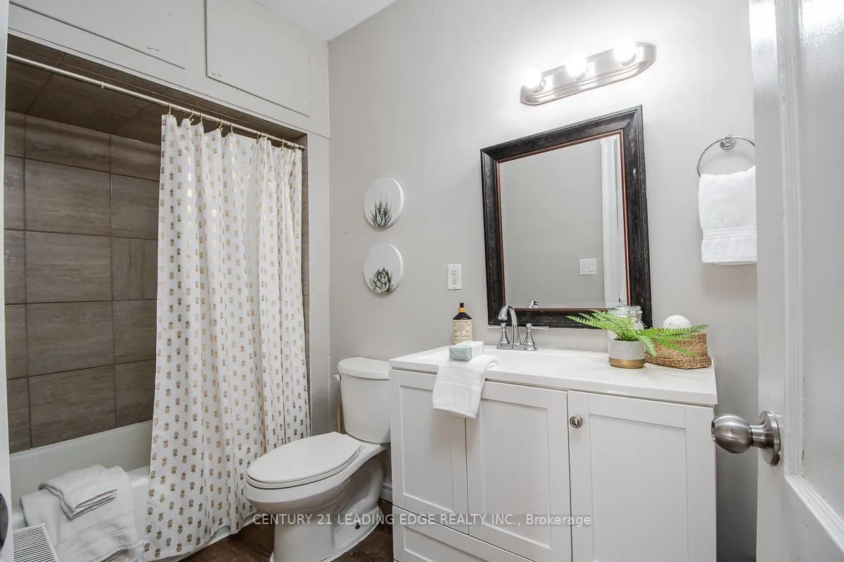 Photo 20 of 128 Summer Street, Oshawa, Central — HOMEH