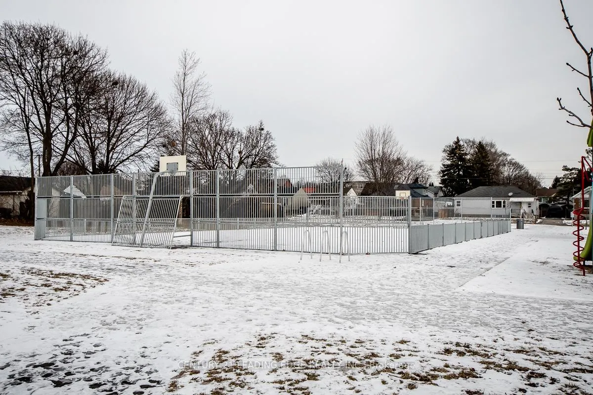 Photo 38 of 128 Summer Street, Oshawa, Central — HOMEH