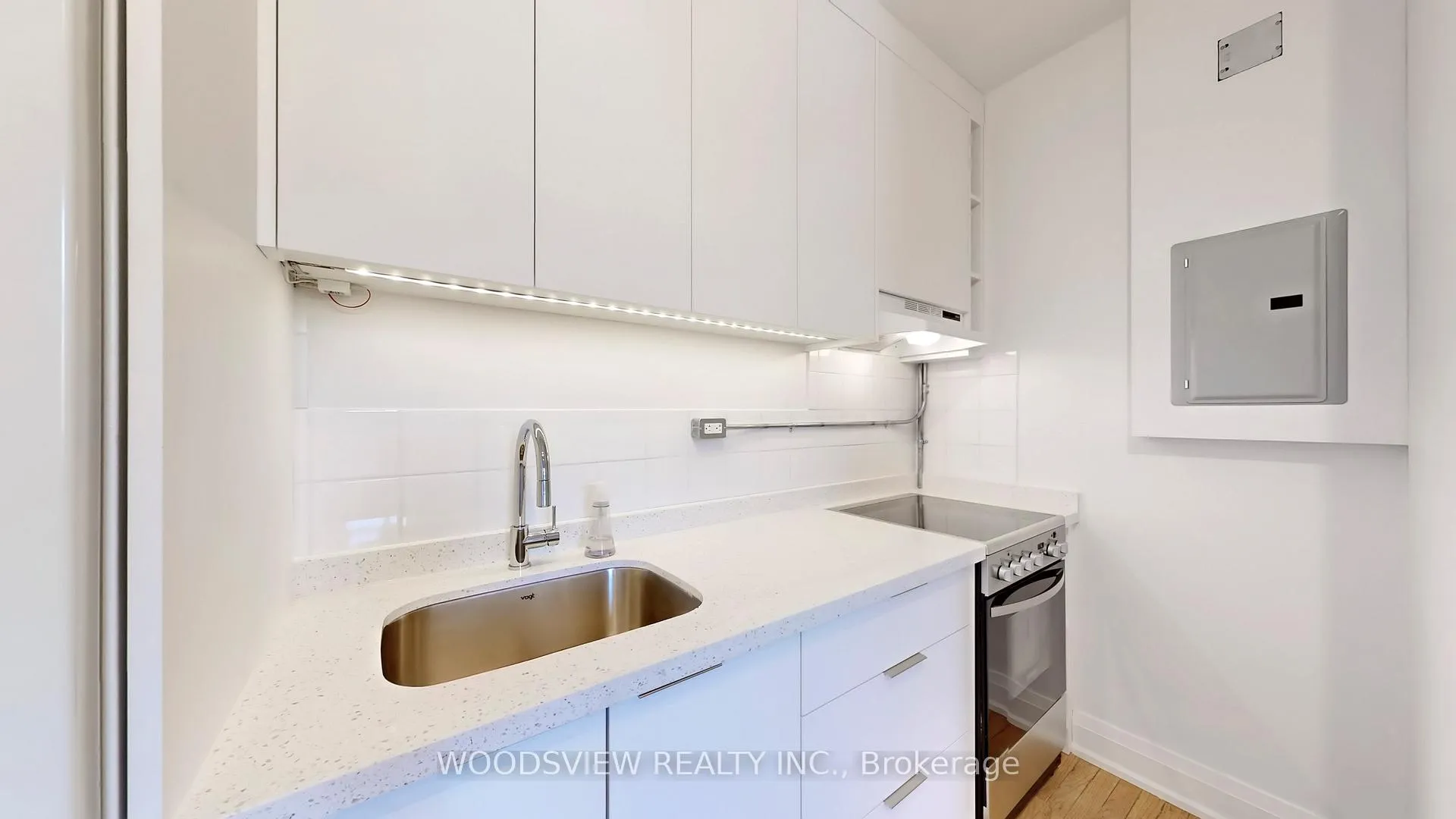 Photo 10 of Unit 5, 42 Barton Avenue, Toronto, The Annex — HOMEH