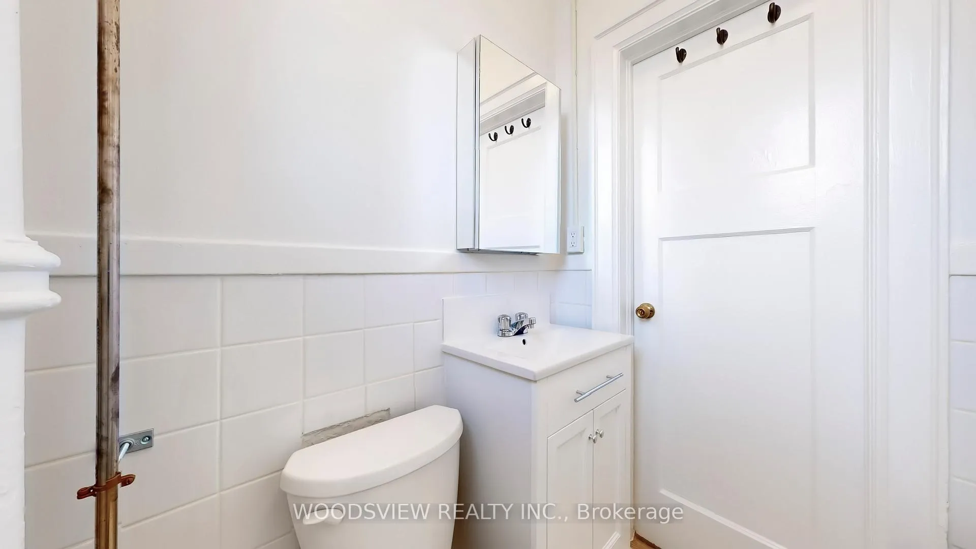 Photo 15 of Unit 5, 42 Barton Avenue, Toronto, The Annex — HOMEH