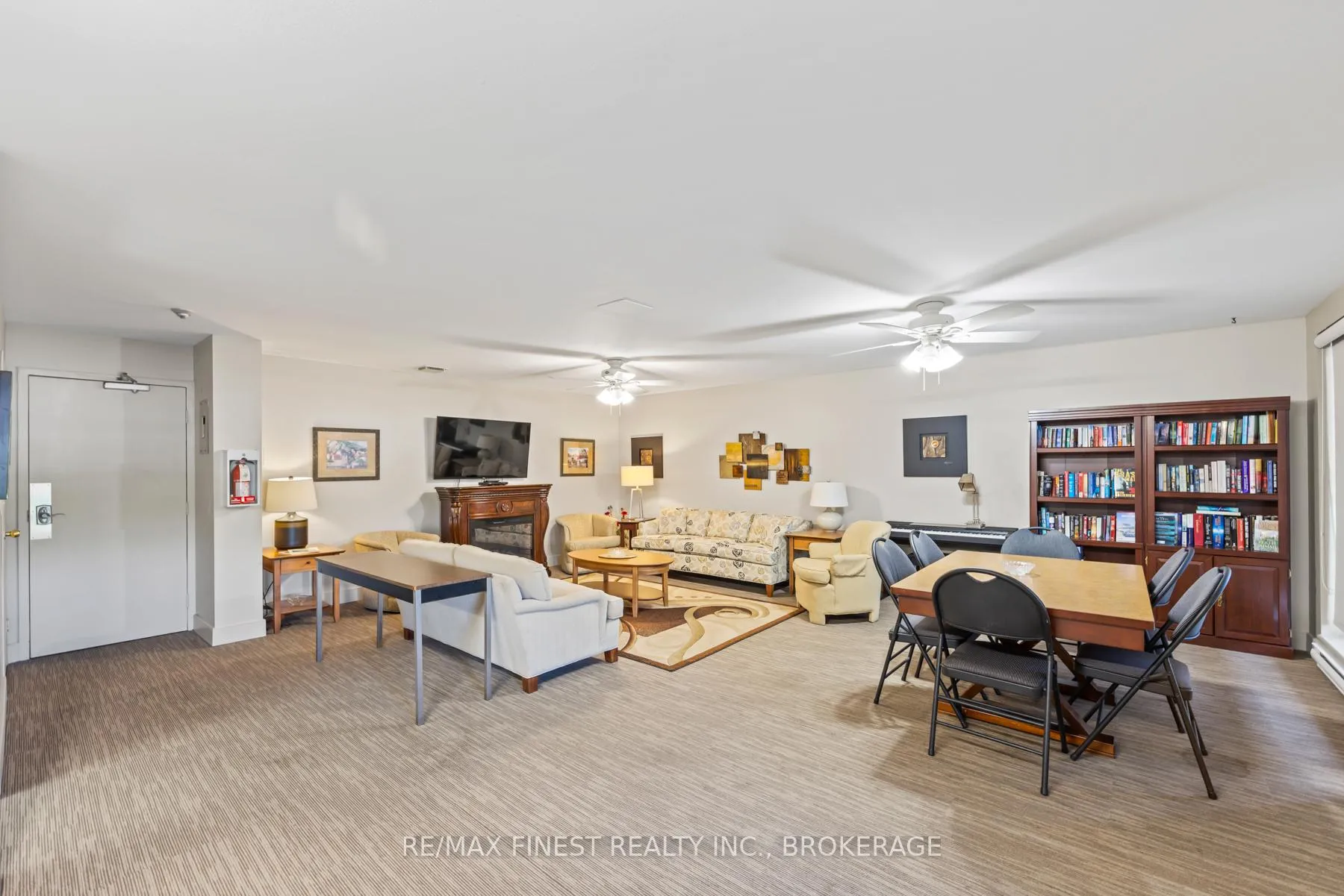 Photo 32 of Unit 102, 334 Queen Mary Road, Kingston, West of Sir John A. Blvd — HOMEH