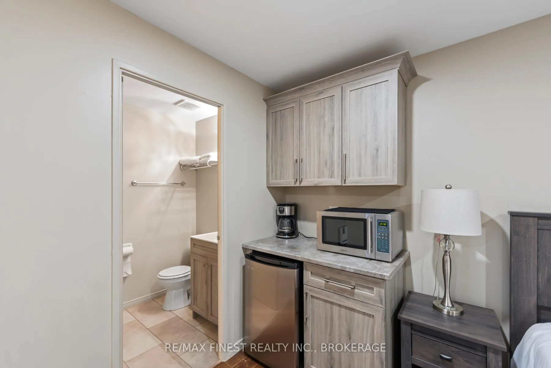 Photo 41 of Unit 102, 334 Queen Mary Road, Kingston, West of Sir John A. Blvd — HOMEH