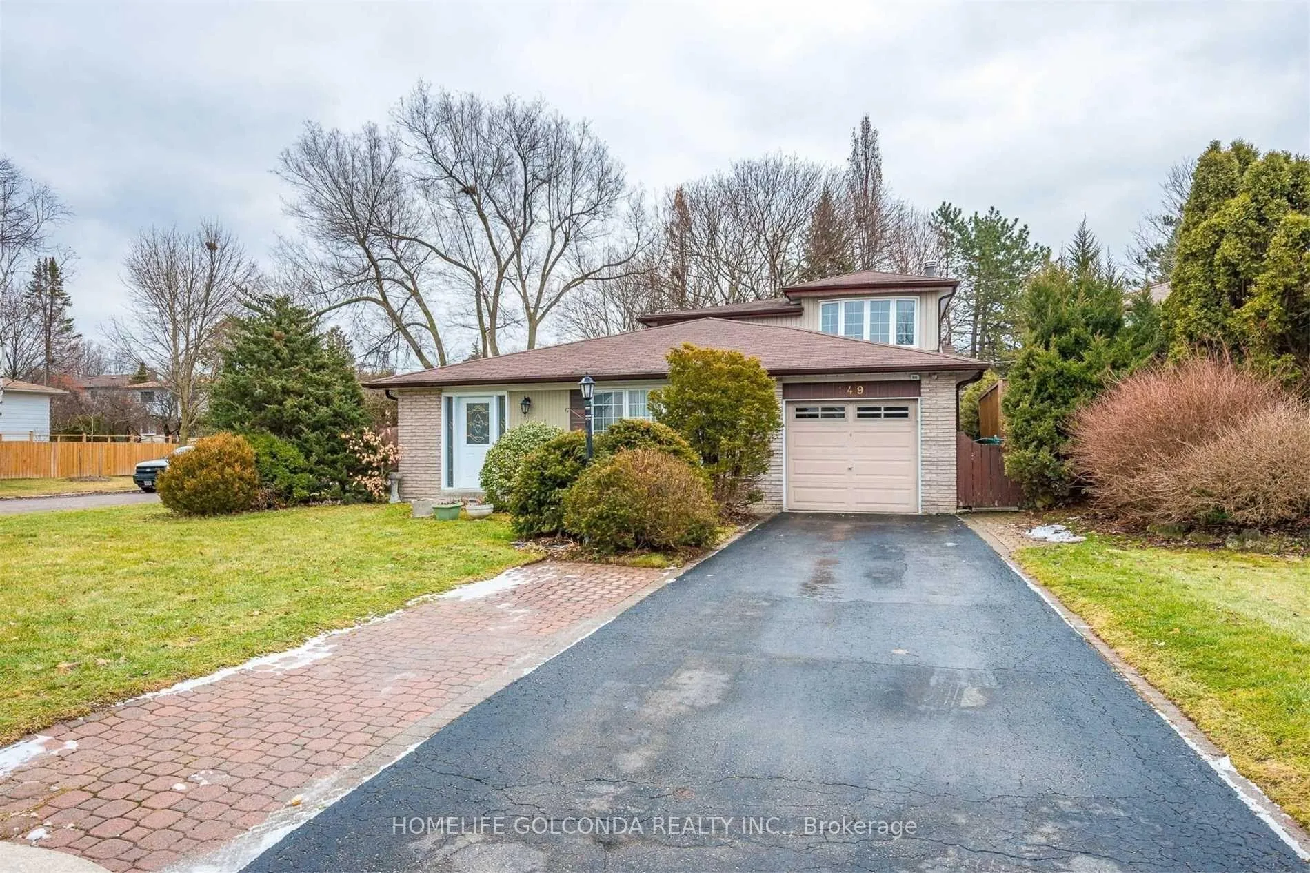 Photo 1 of 149 Fitzgerald Avenue, Markham, Unionville — HOMEH
