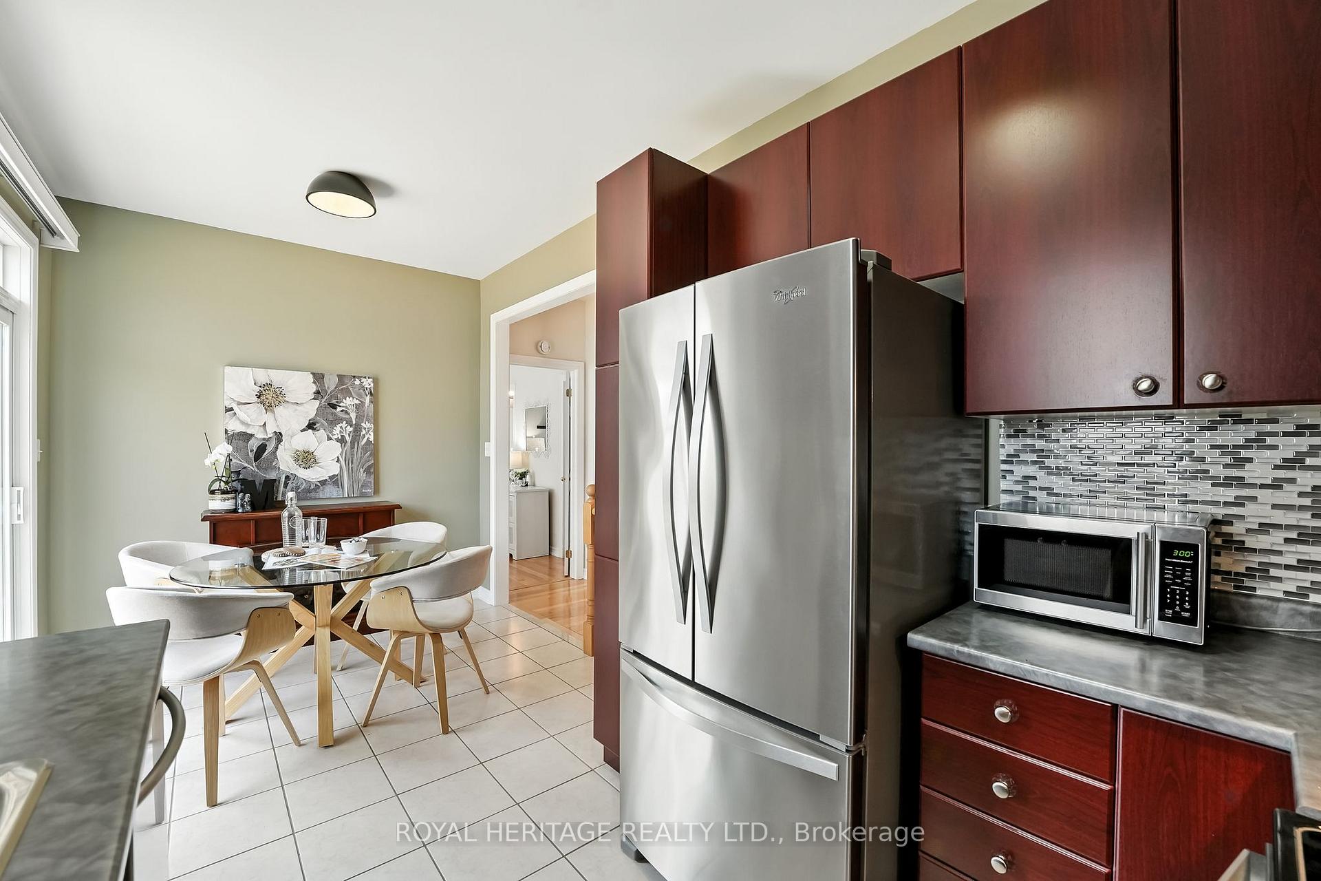 Photo 15 of 67 Albert Street, Clarington, Bowmanville — HOMEH