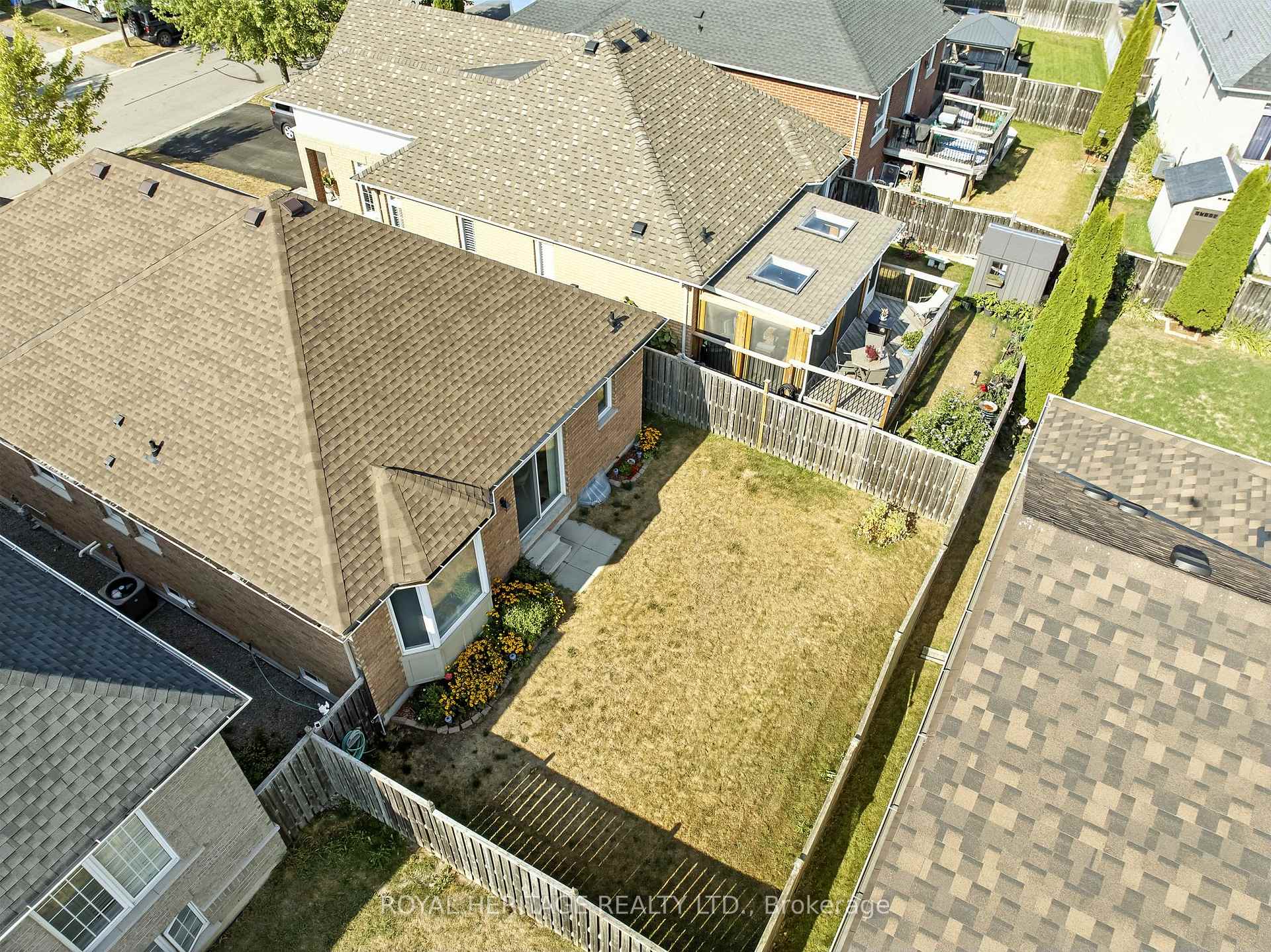 Photo 39 of 67 Albert Street, Clarington, Bowmanville — HOMEH