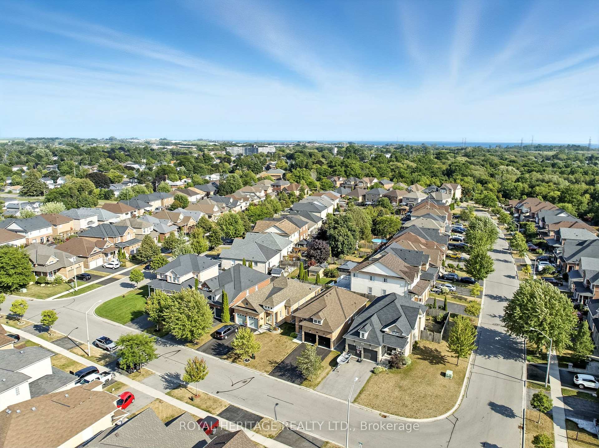 Photo 42 of 67 Albert Street, Clarington, Bowmanville — HOMEH