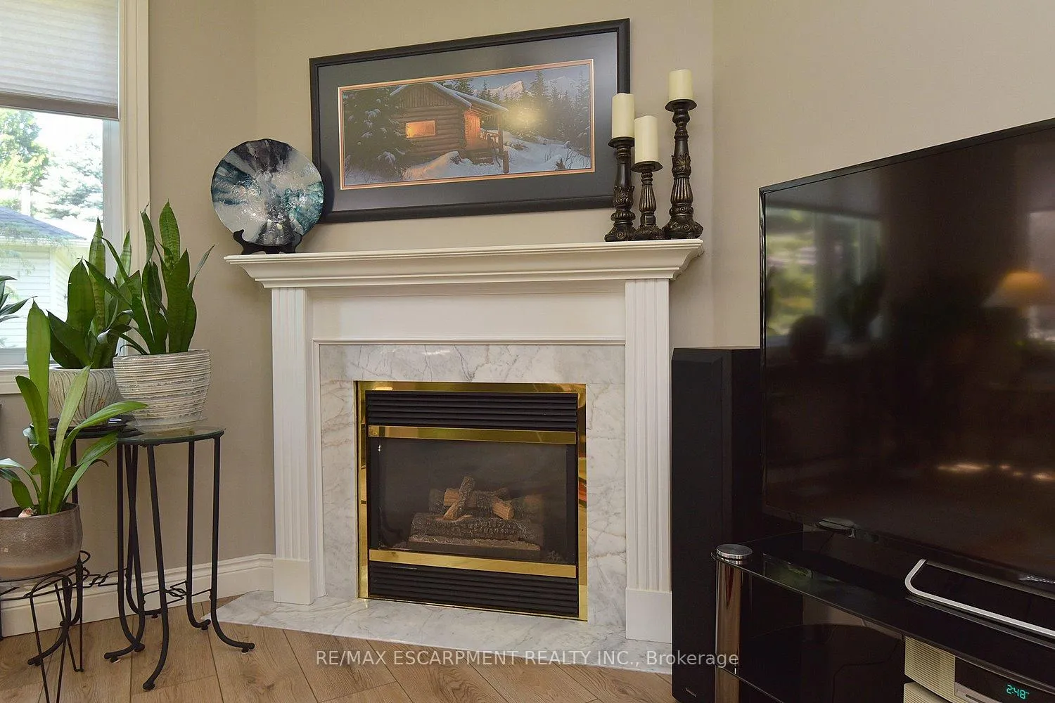 Photo 8 of 241 Silverbirch Boulevard, Hamilton, Mount Hope — HOMEH