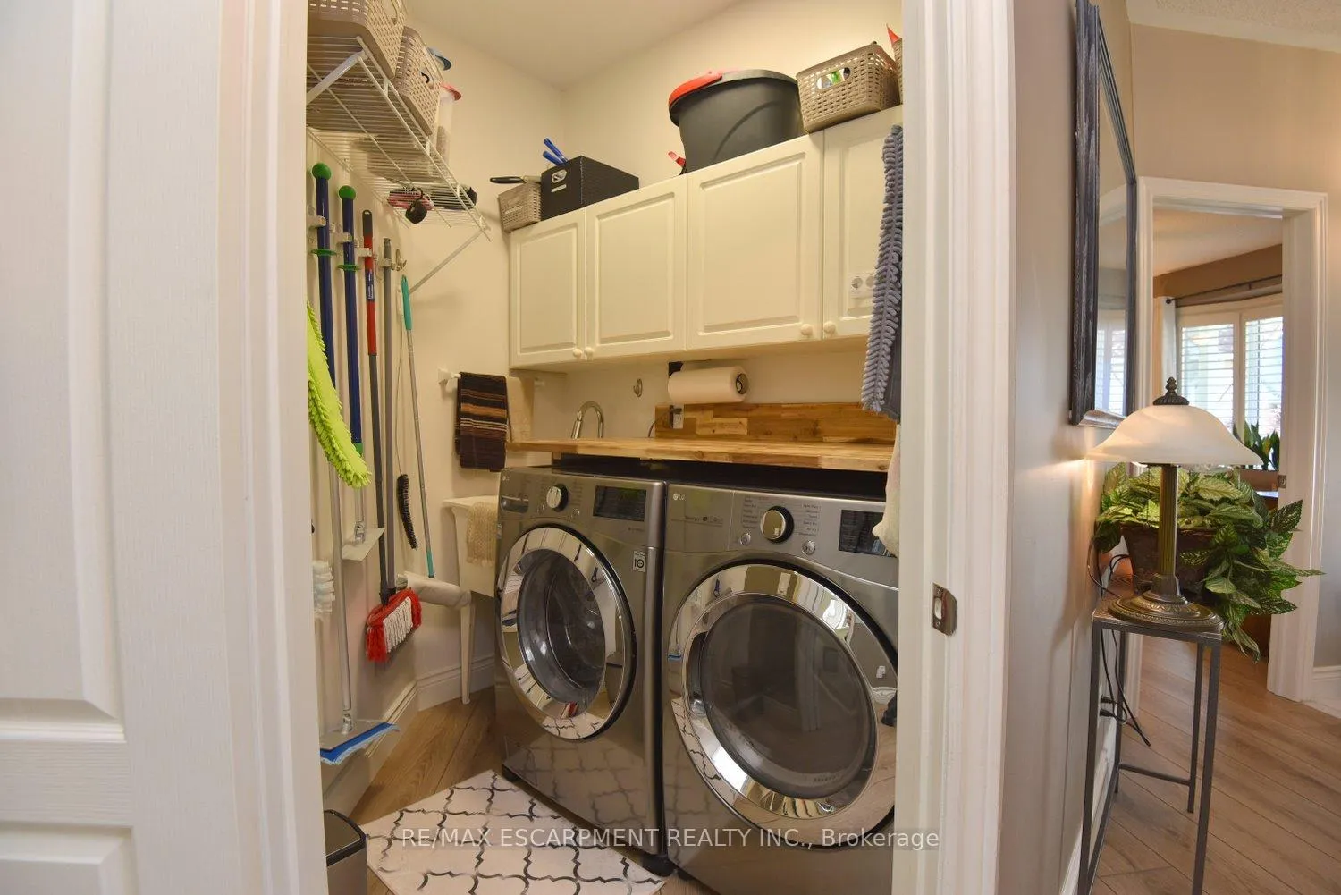 Photo 22 of 241 Silverbirch Boulevard, Hamilton, Mount Hope — HOMEH
