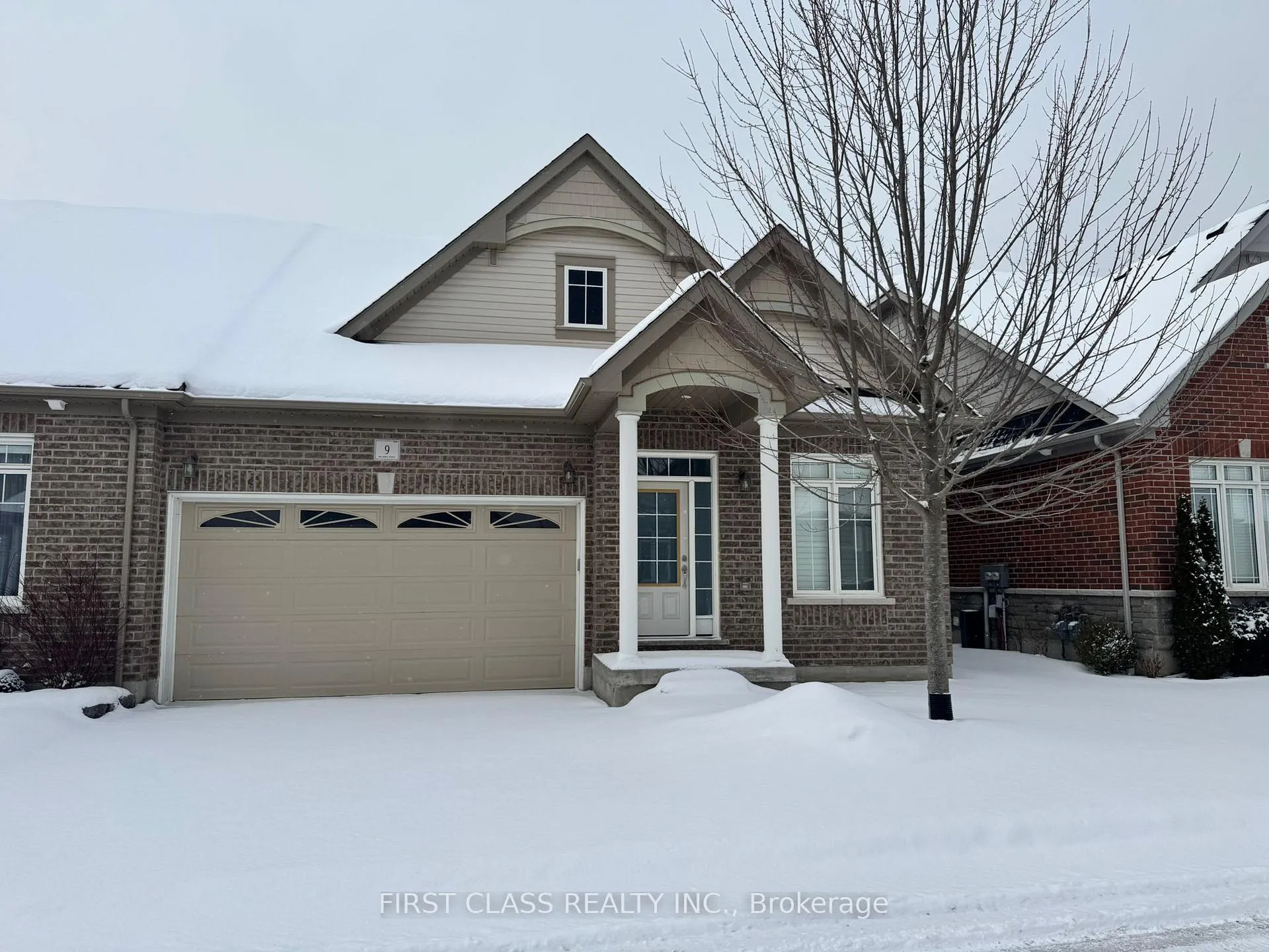 Photo 1 of 9 Washburn Path, Clarington, Courtice — HOMEH