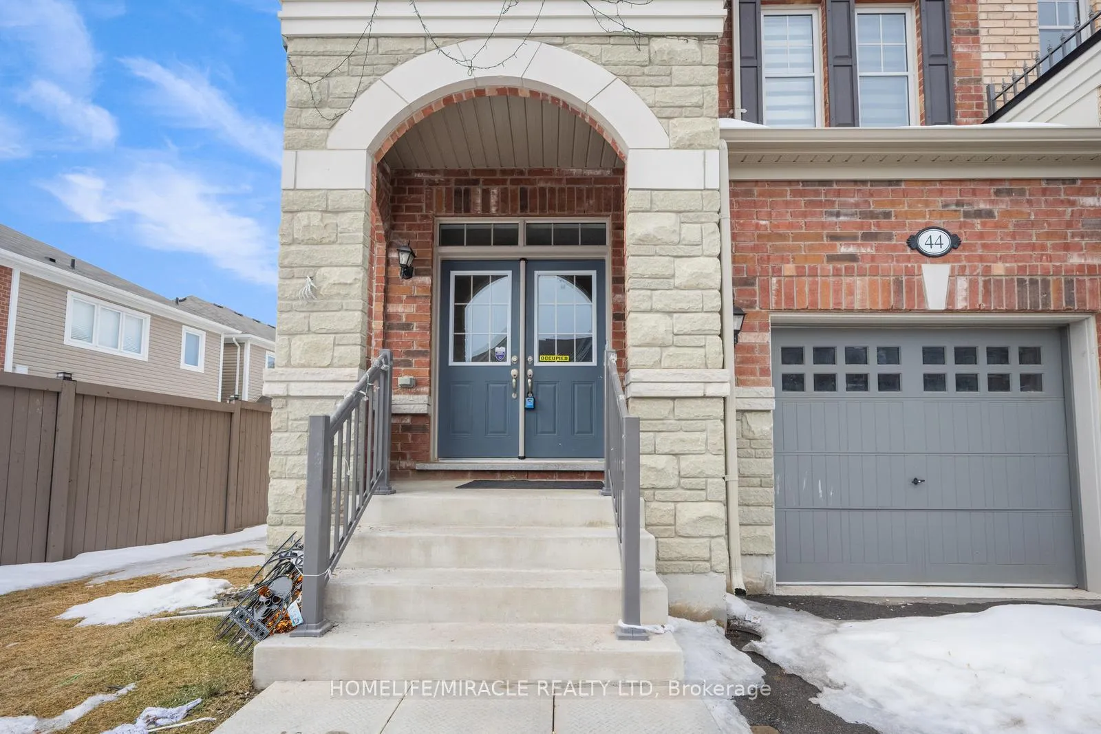 Photo 4 of 44 Matterhorn Road, Brampton, Northwest Brampton — HOMEH