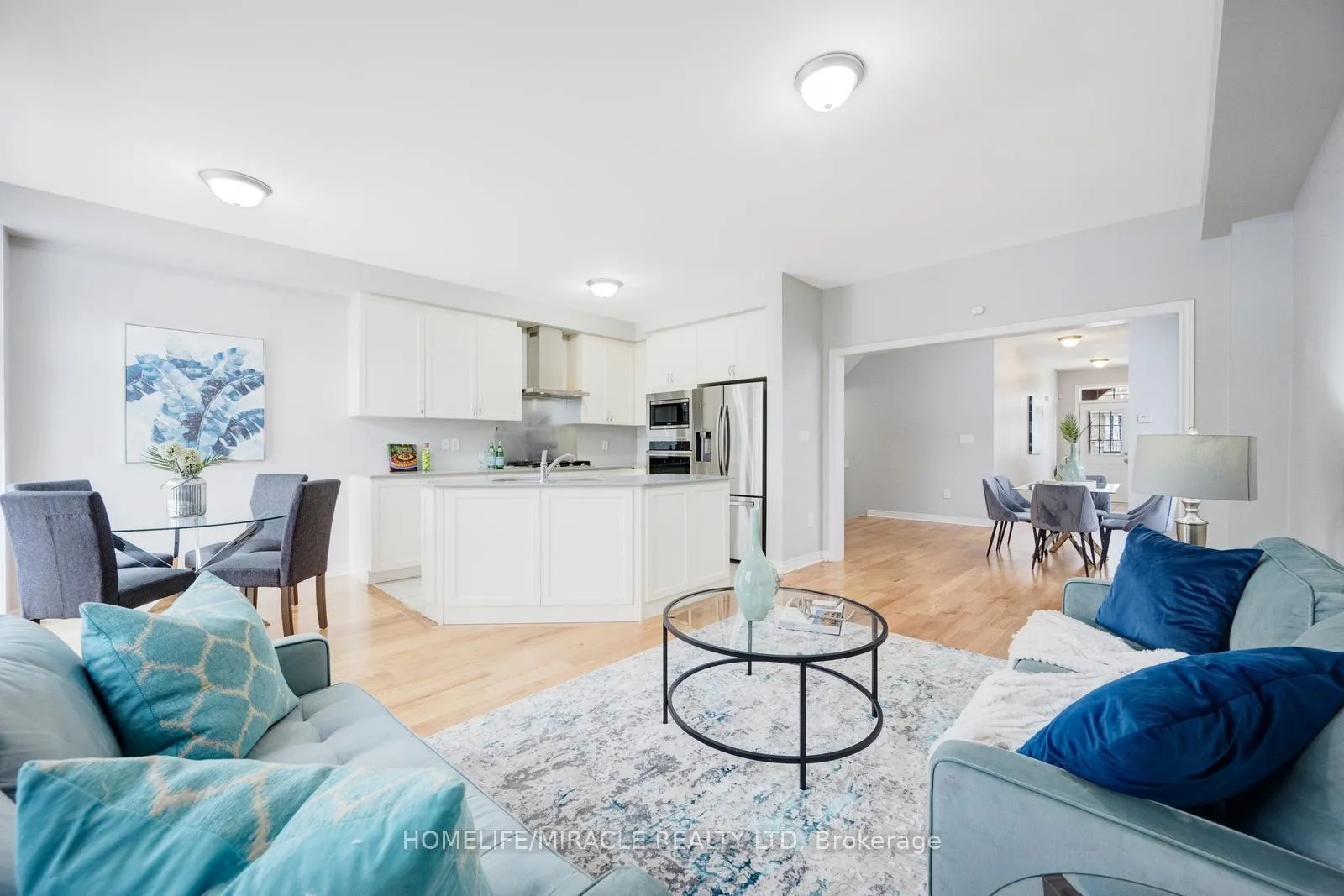 Photo 8 of 44 Matterhorn Road, Brampton, Northwest Brampton — HOMEH