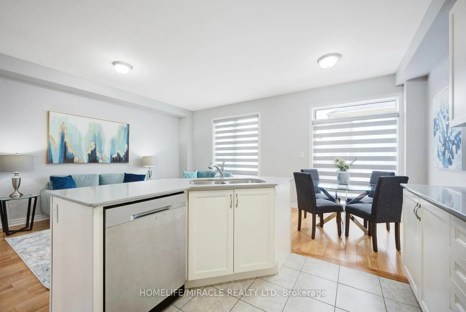 Photo 12 of 44 Matterhorn Road, Brampton, Northwest Brampton — HOMEH