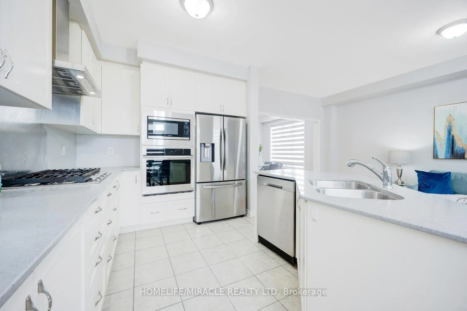 Photo 15 of 44 Matterhorn Road, Brampton, Northwest Brampton — HOMEH