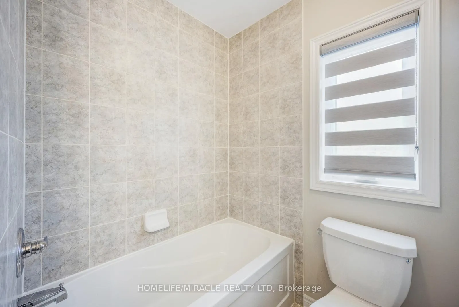 Photo 40 of 44 Matterhorn Road, Brampton, Northwest Brampton — HOMEH