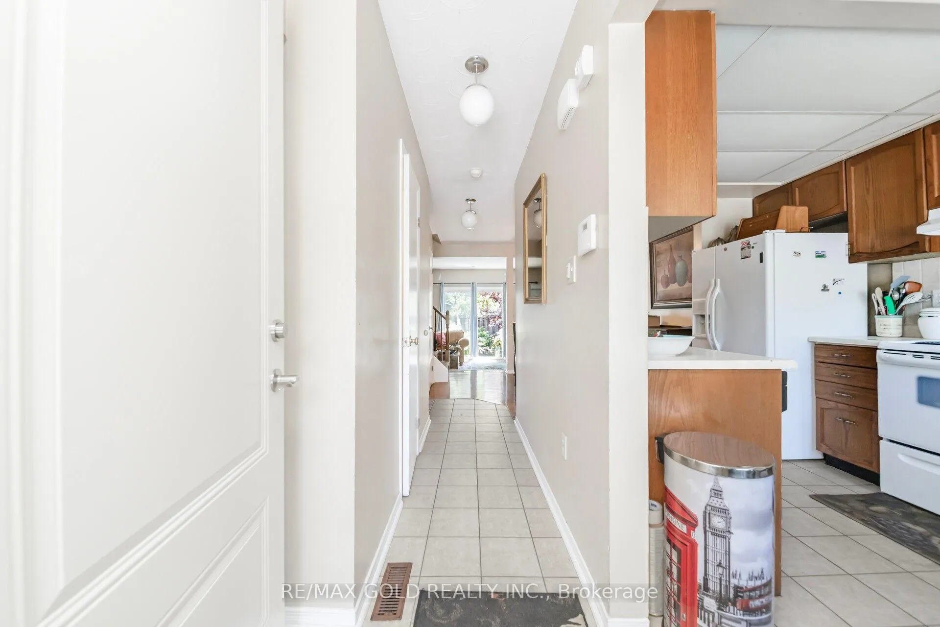 Photo 6 of Unit 8, 494 Barton Street, Hamilton, Stoney Creek — HOMEH