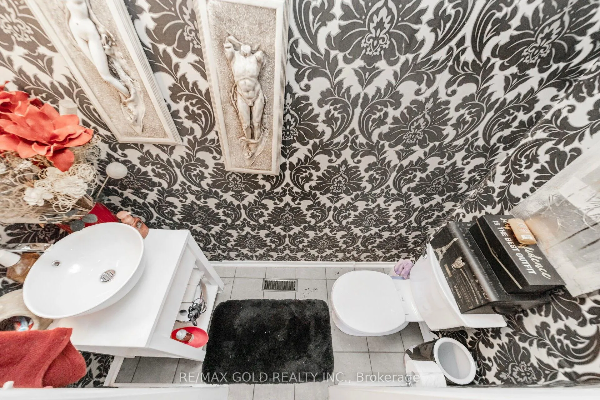 Photo 7 of Unit 8, 494 Barton Street, Hamilton, Stoney Creek — HOMEH