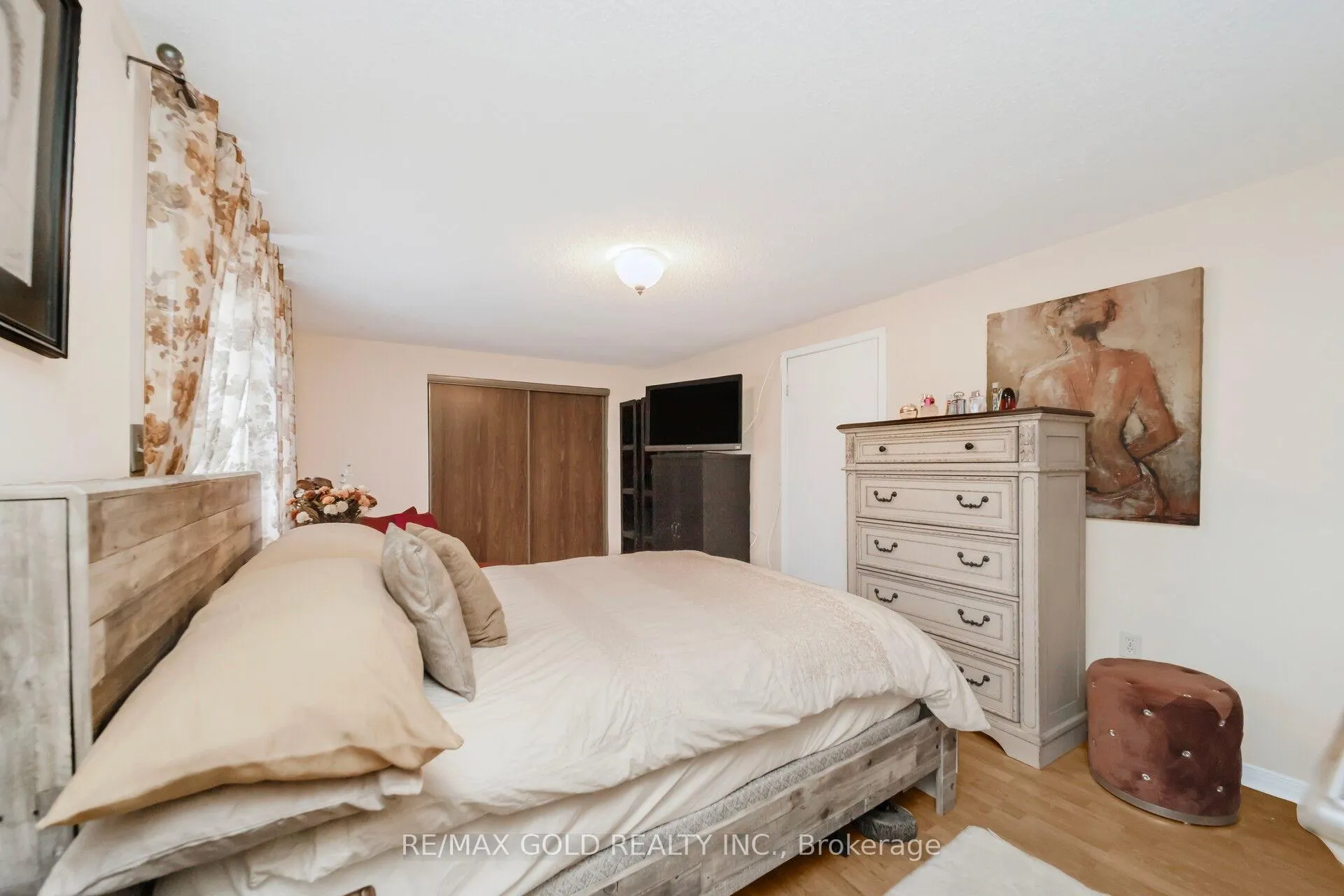 Photo 25 of Unit 8, 494 Barton Street, Hamilton, Stoney Creek — HOMEH