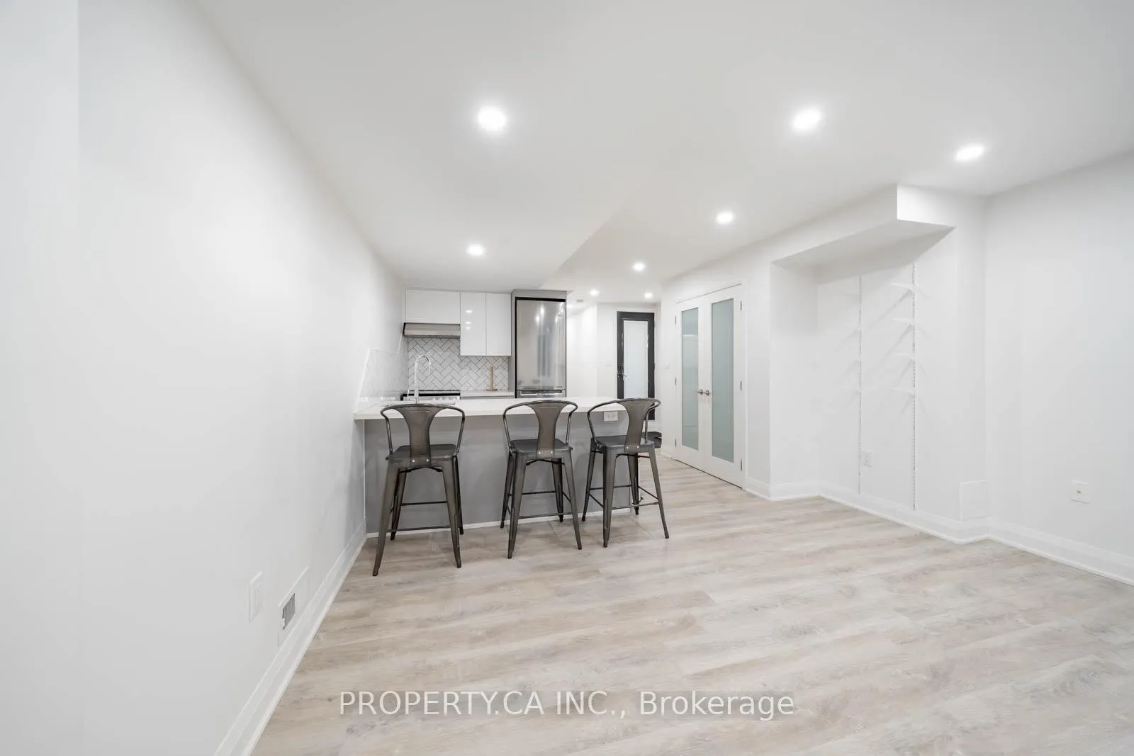 Photo 4 of Unit Lower, 157 Dovercourt Road, Toronto, Little Portugal — HOMEH