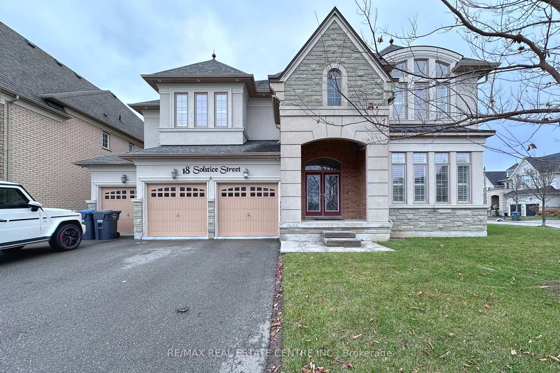 Photo 1 of 18 Solstice Street, Brampton, Bram East — HOMEH