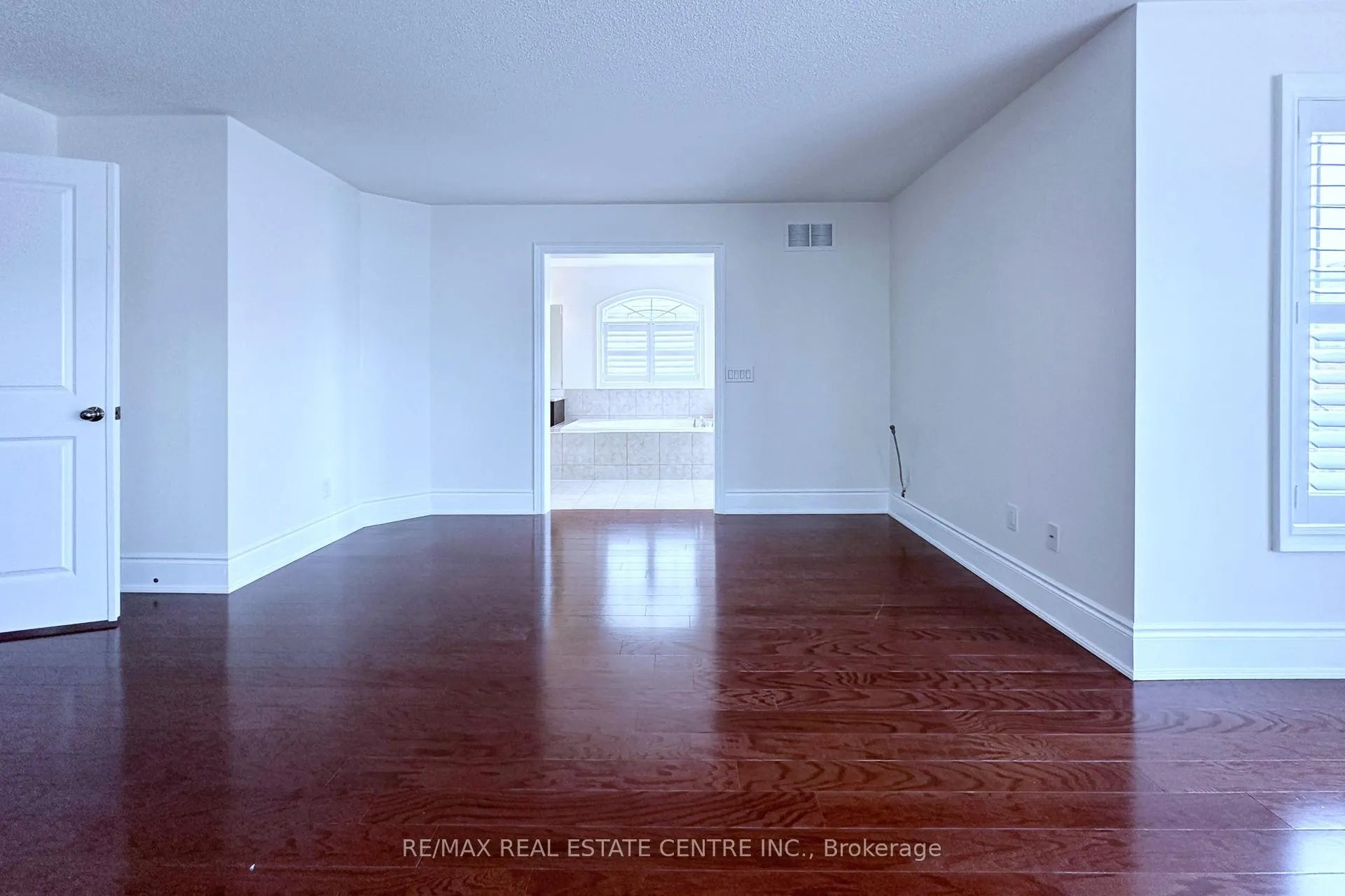 Photo 17 of 18 Solstice Street, Brampton, Bram East — HOMEH
