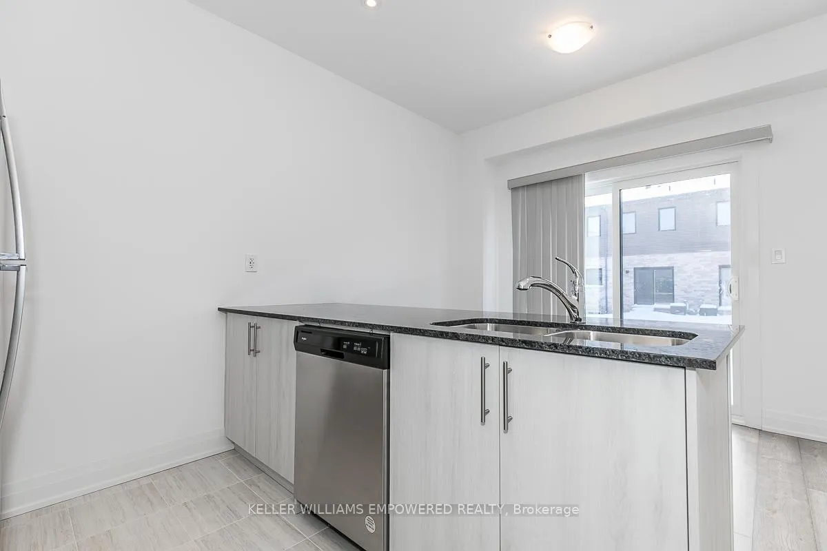 Photo 9 of 155 Gateland Drive, Barrie, Painswick South — HOMEH