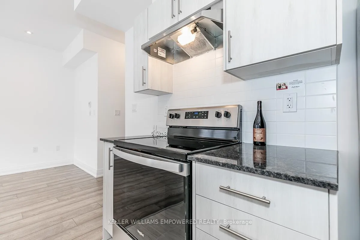 Photo 10 of 155 Gateland Drive, Barrie, Painswick South — HOMEH