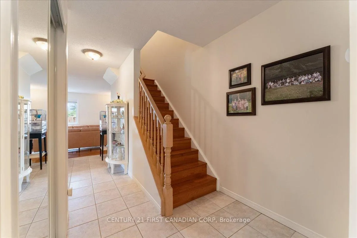 Photo 8 of Unit 1, 40 Braemar Avenue, Haldimand — HOMEH