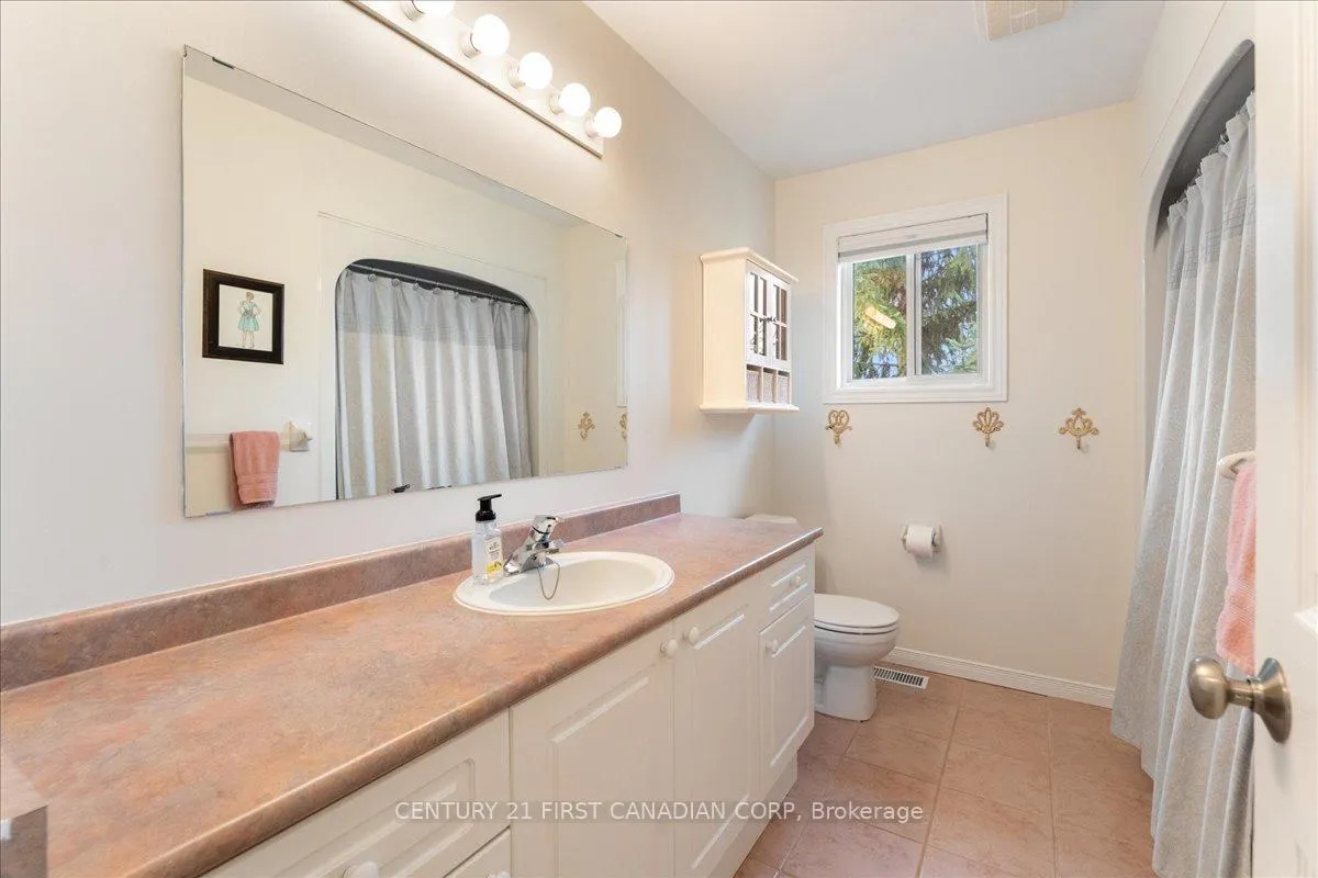 Photo 25 of Unit 1, 40 Braemar Avenue, Haldimand — HOMEH