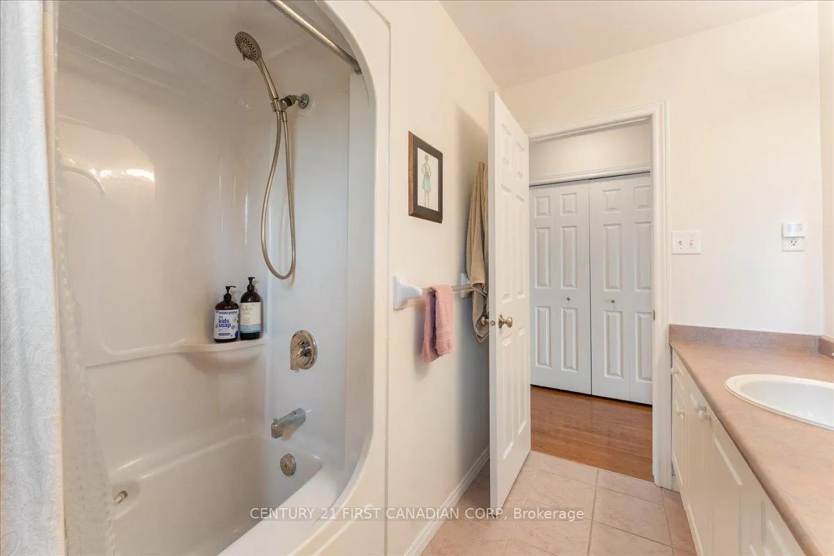 Photo 26 of Unit 1, 40 Braemar Avenue, Haldimand — HOMEH