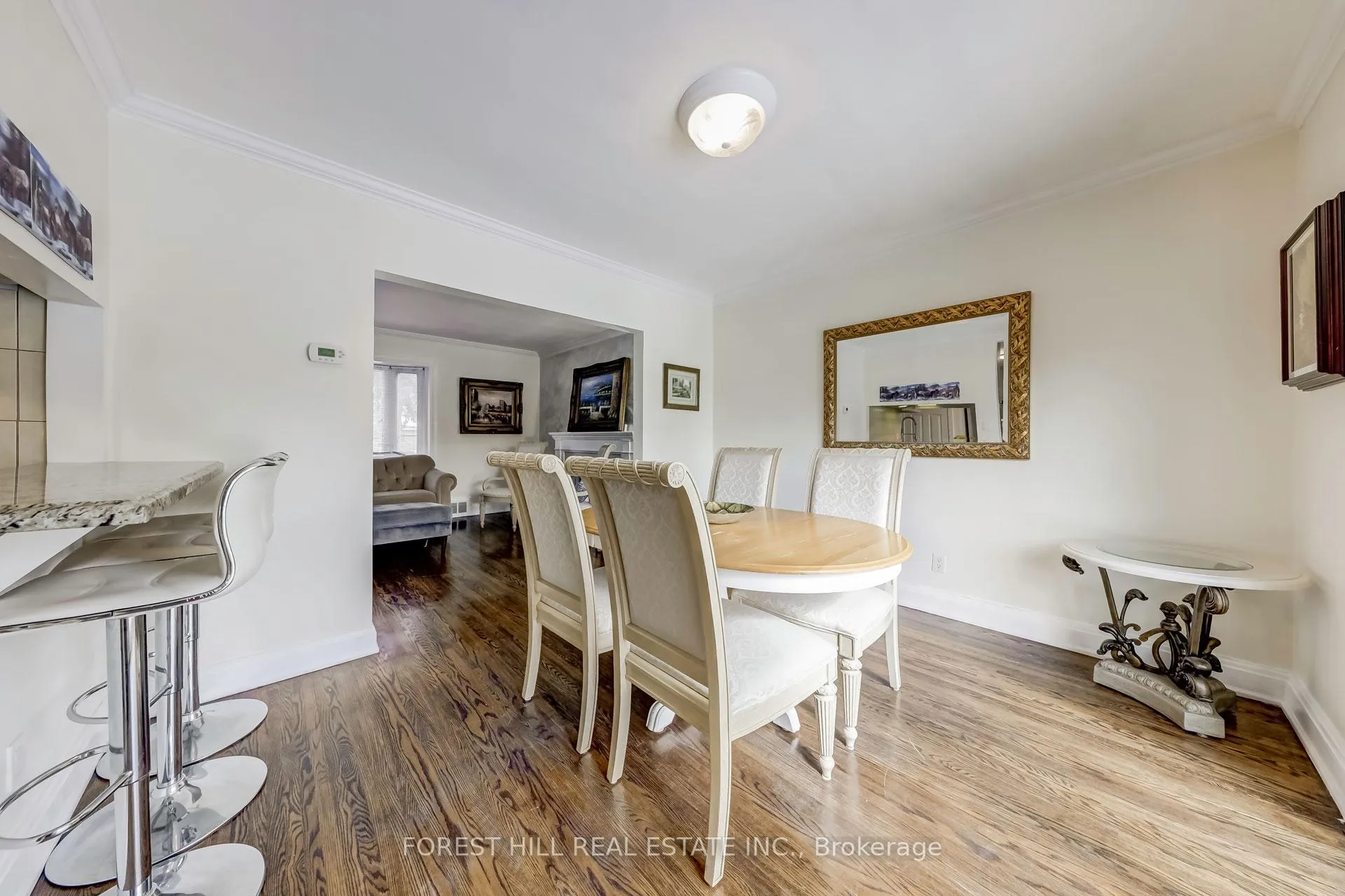 Photo 11 of 101 Brookview Drive, Toronto, Englemount-Lawrence — HOMEH
