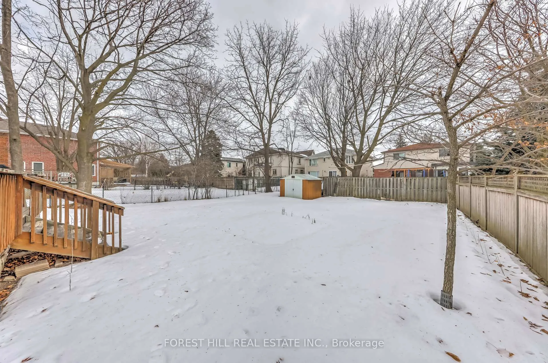 Photo 34 of 101 Brookview Drive, Toronto, Englemount-Lawrence — HOMEH