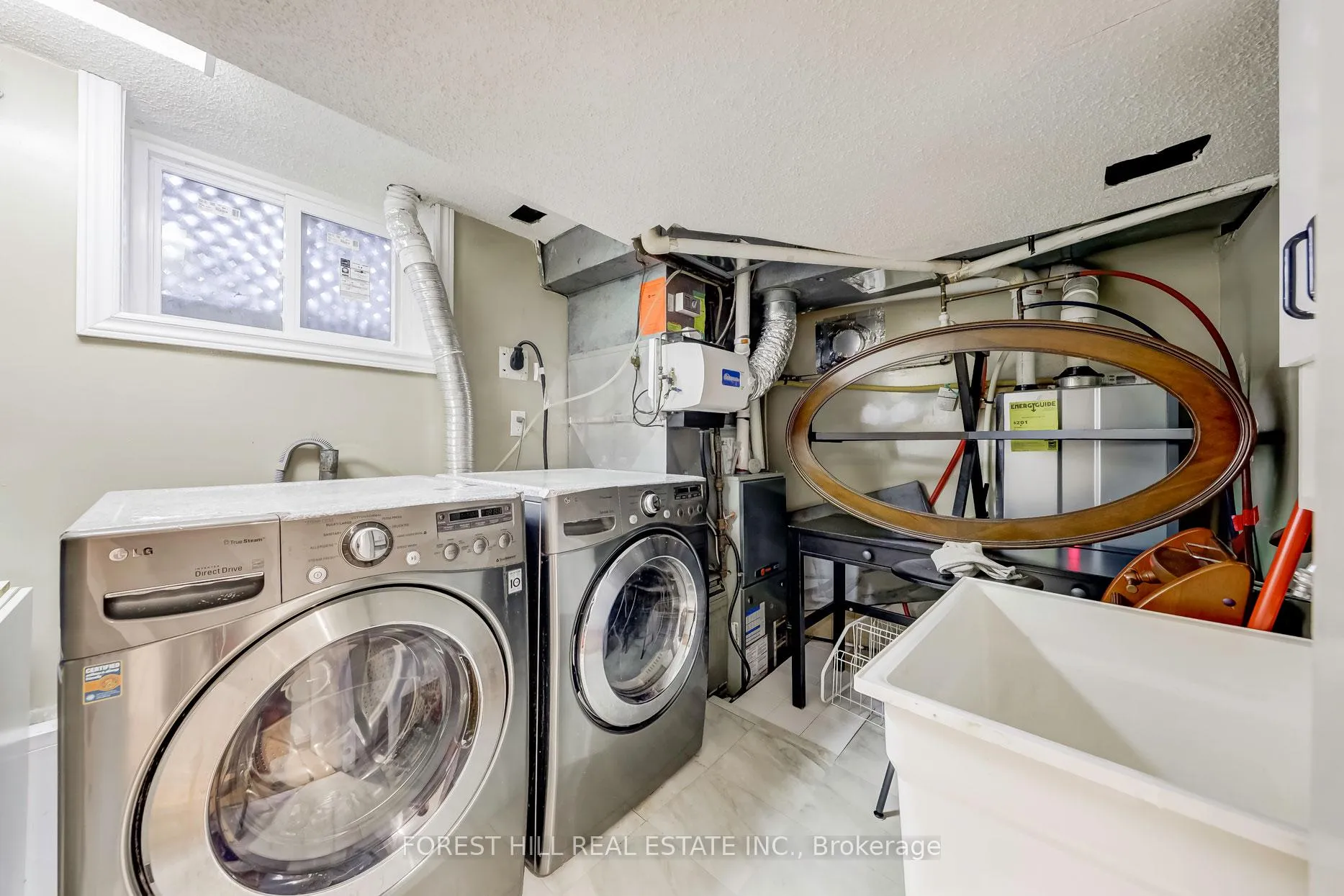 Photo 35 of 101 Brookview Drive, Toronto, Englemount-Lawrence — HOMEH