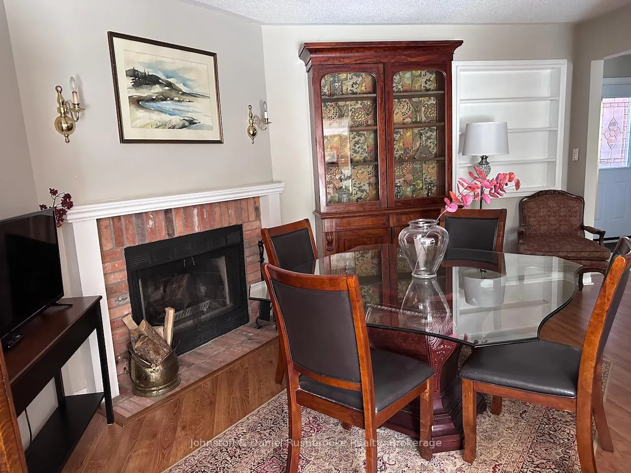 Photo 5 of 93 Shoreline Drive, Bracebridge, Macaulay — HOMEH